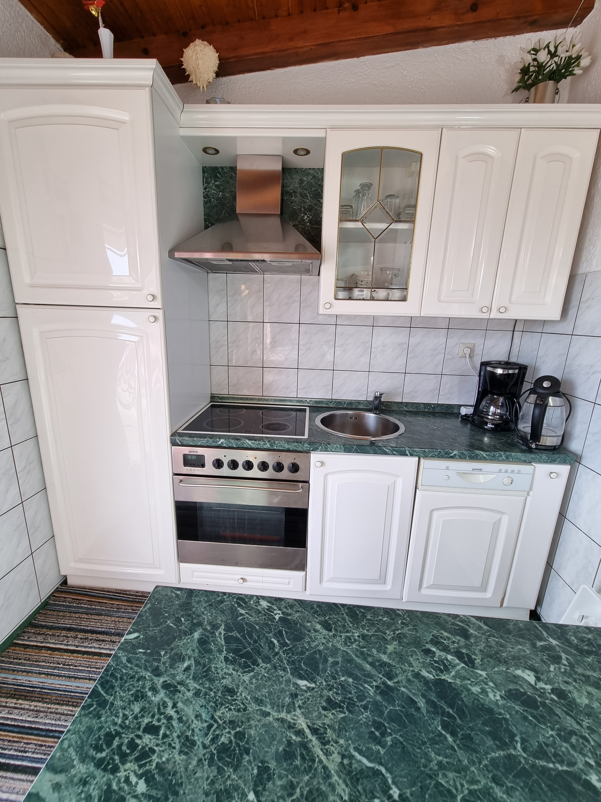 One bedroom apartment with balcony and sea view Palit, Rab  A-a