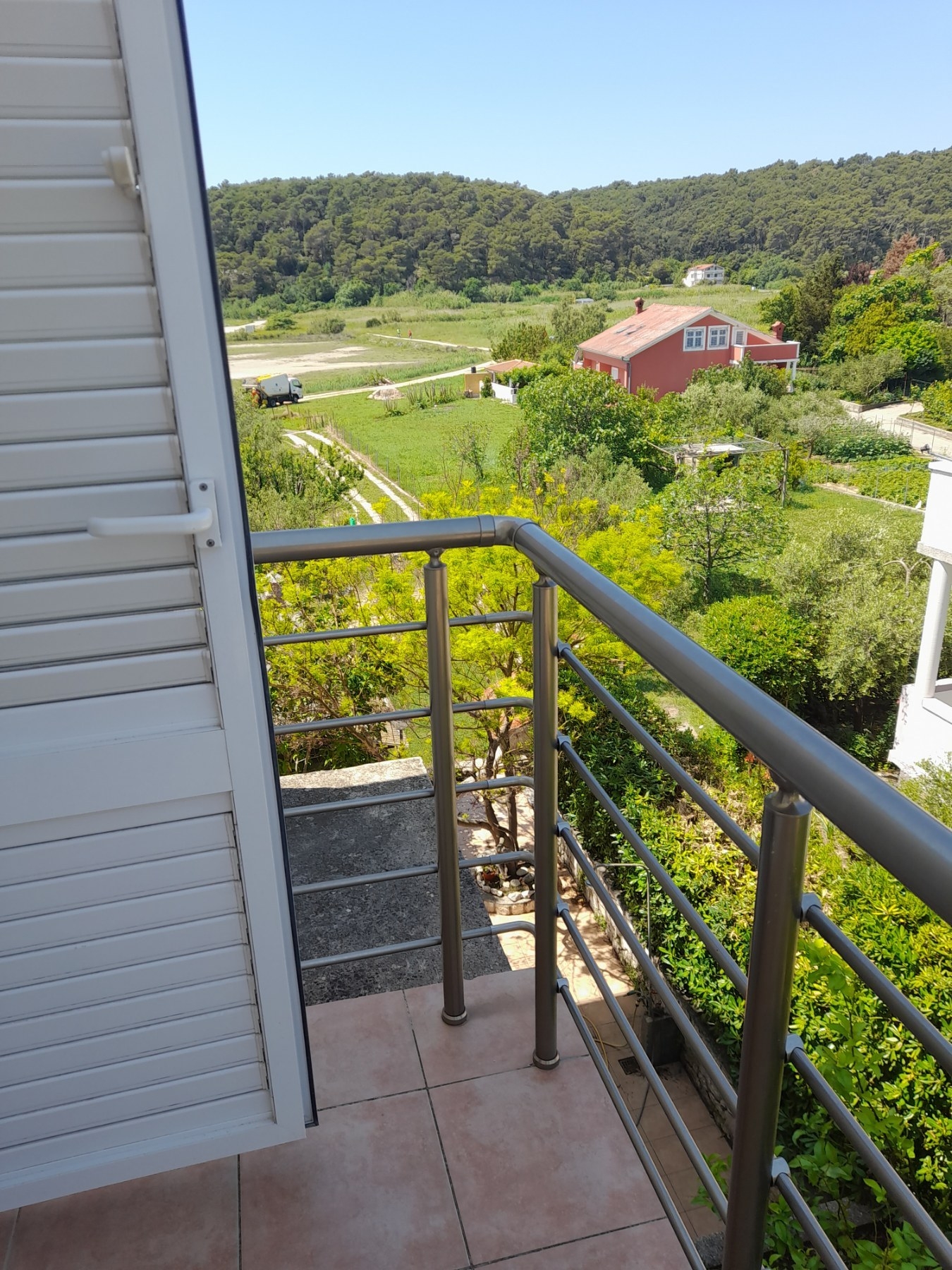 Two bedroom apartment with terrace and sea view Kampor, Rab  A-a