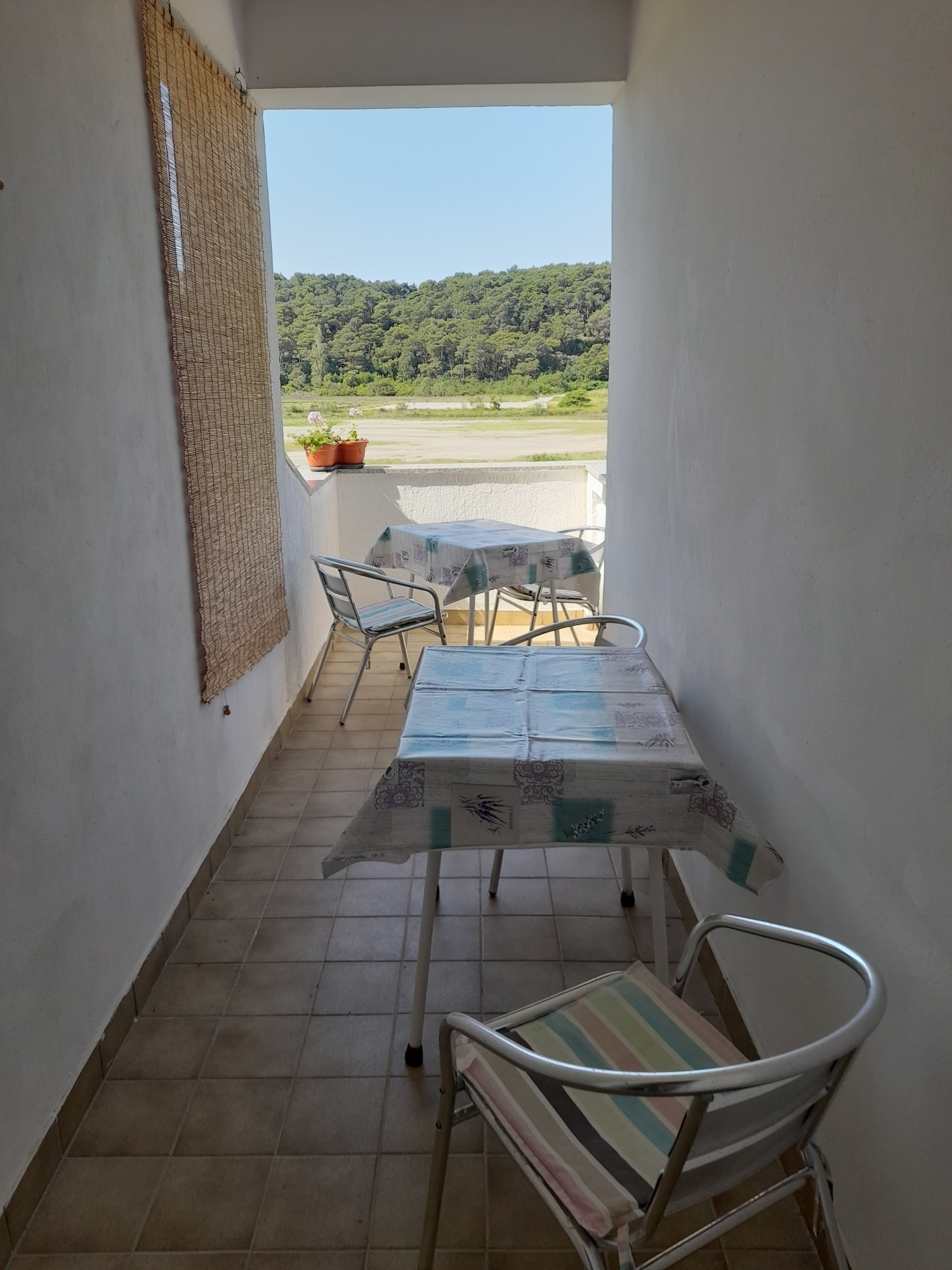 Two bedroom apartment with terrace and sea view Kampor, Rab  A-a