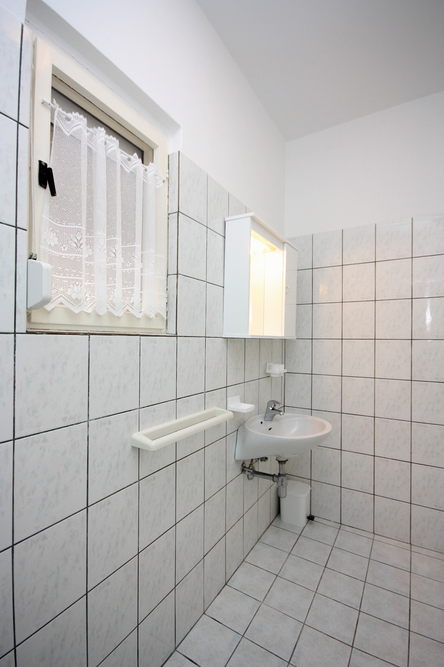 Two bedroom apartment with balcony and sea view Kampor, Rab  A-a