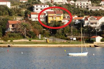 Property Kampor, Rab, Property 4986 - Apartments near sea with sandy beach.
