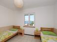 Spavaća soba 2 Supetarska Draga - Gonar, Spavaća soba 2 u smještaju tipa apartment, WiFi.
