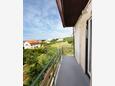 Barbat, Balcony 2 in the apartment, with a sea view, (pet friendly) and WiFi.