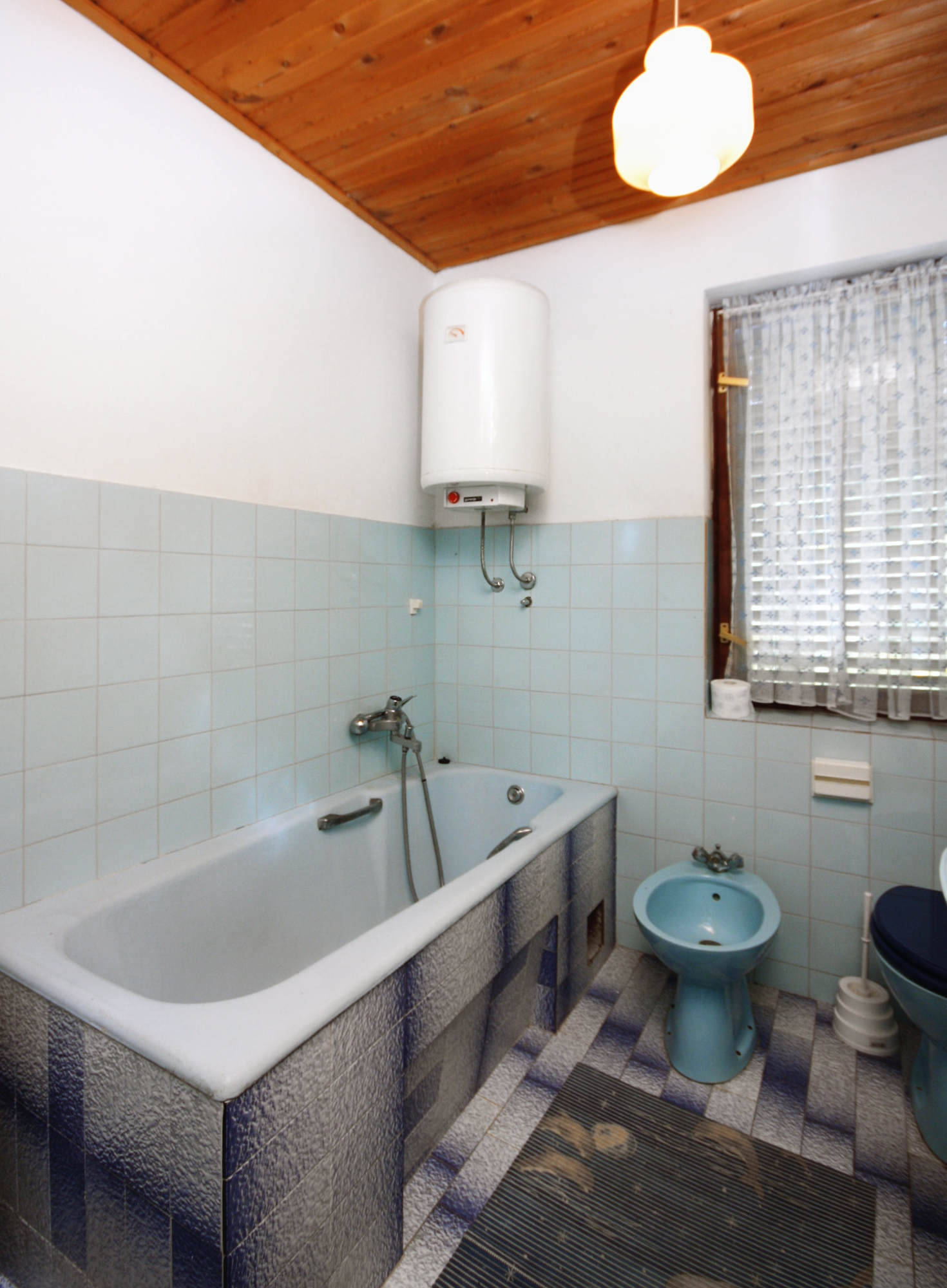 Top Rab Barbat Top Rab Barbat