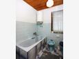 Bathroom Barbat, Bathroom in the apartment, (pet friendly) and WiFi.