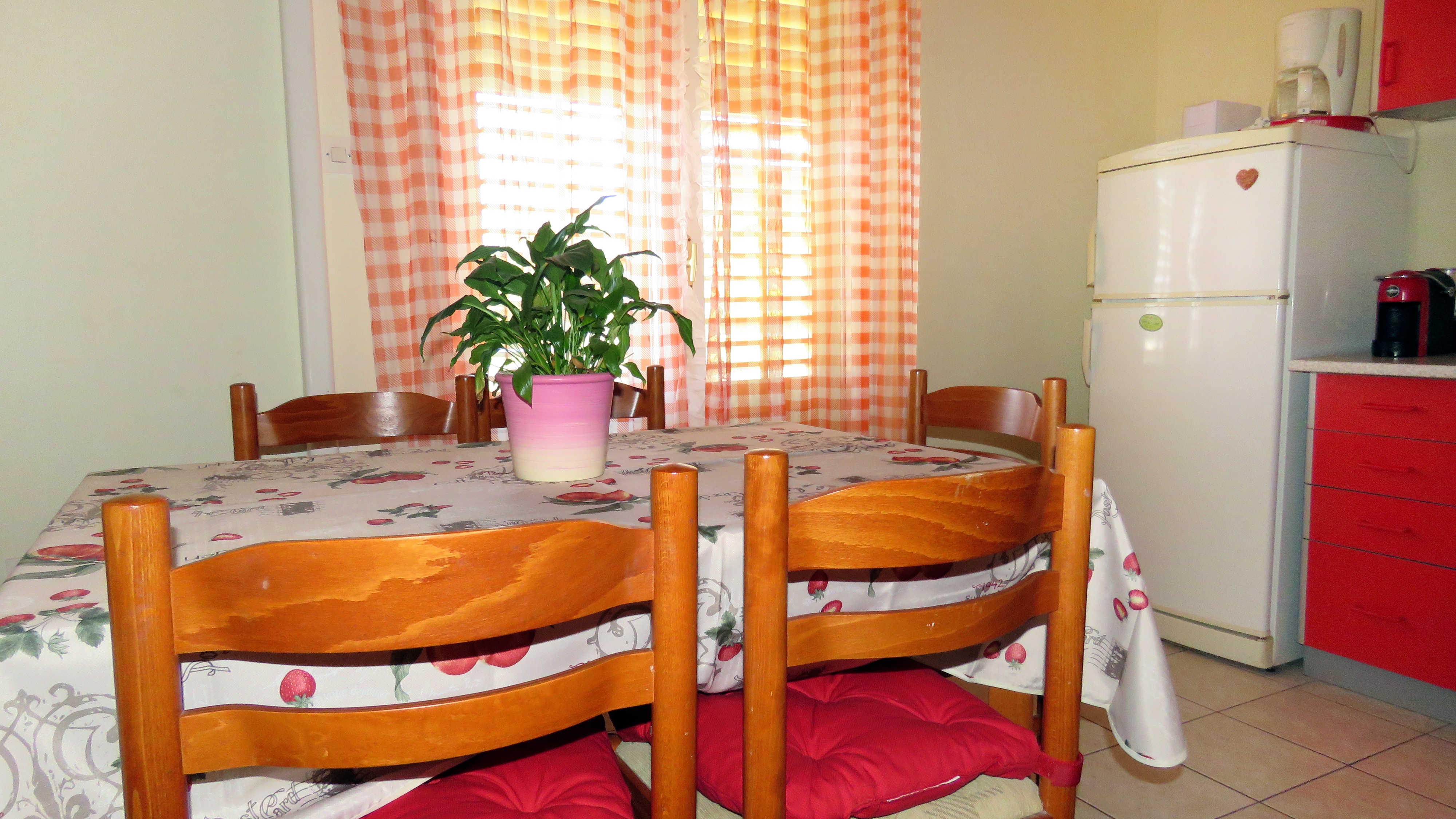 One bedroom apartment with balcony and sea view Barbat, Rab (A-4988-a) One bedroom apartment with balcony and sea view Barbat, Rab (A-4988-a)