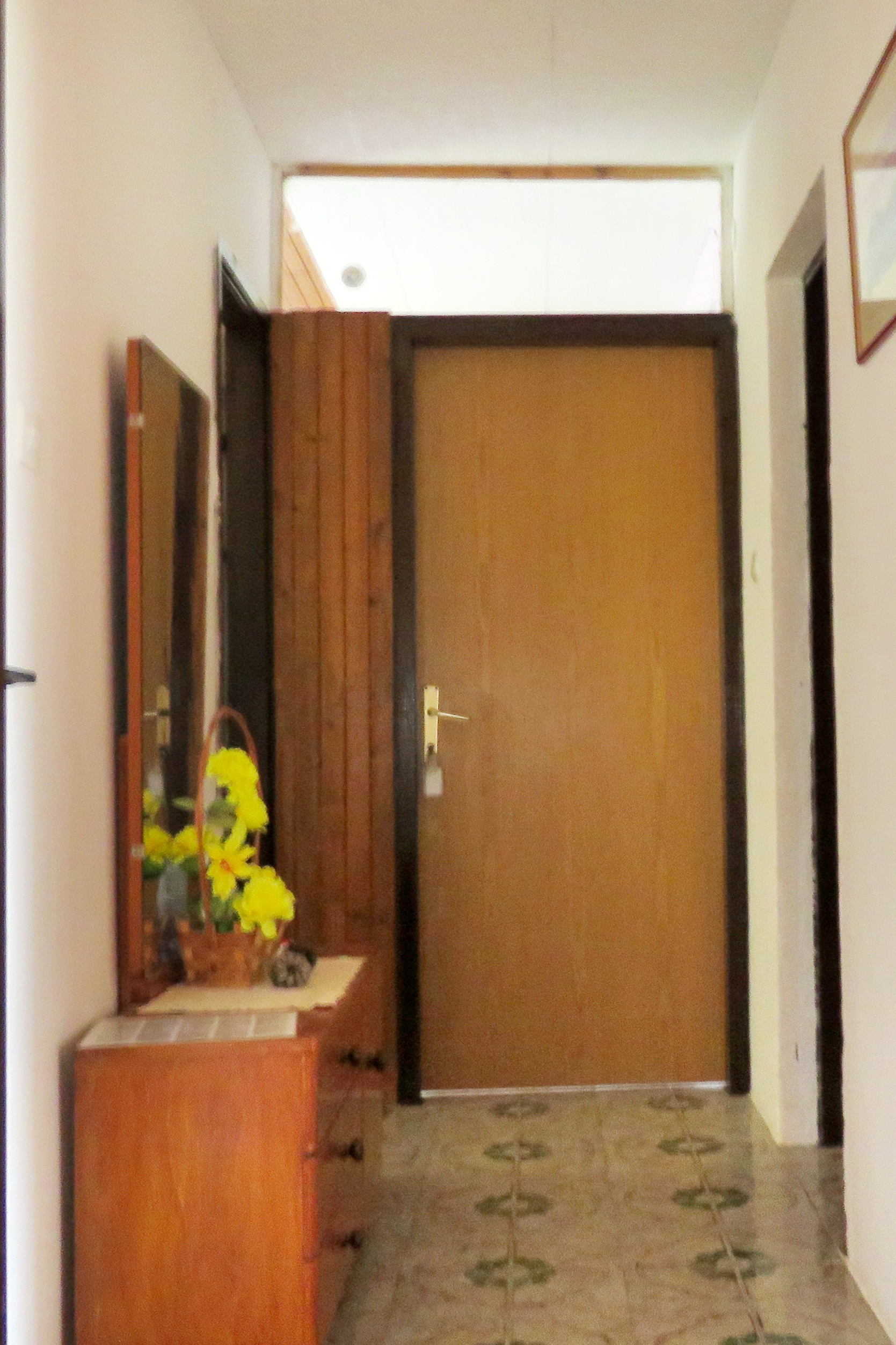 One bedroom apartment with balcony and sea view Barbat, Rab  A-a