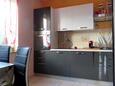 Barbat, Kitchen in the apartment, (pet friendly) and WiFi.