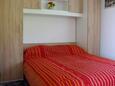 Ložnice Barbat, Ložnice v ubytování typu apartment, domácí mazlíčci povoleni a WiFi.