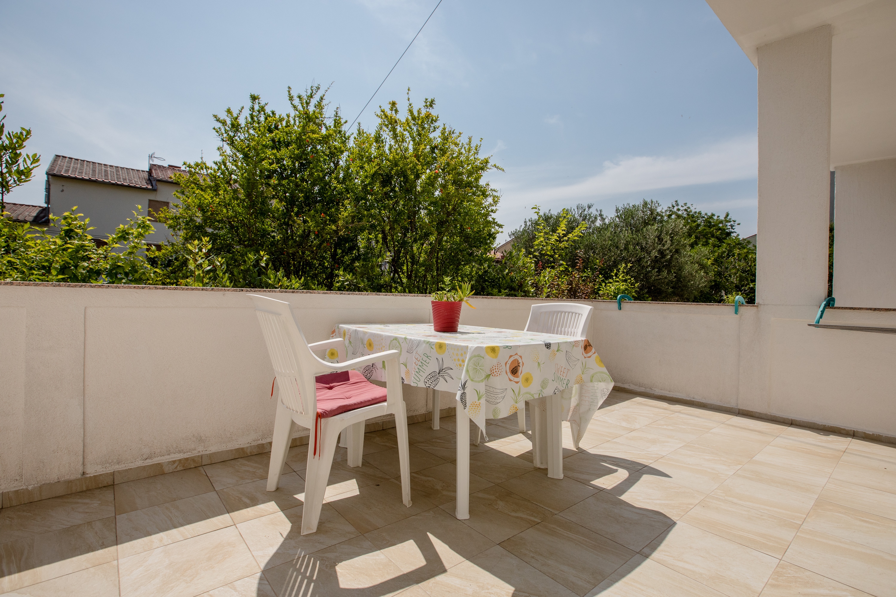 Three bedroom apartment with terrace Palit, Rab  A-a