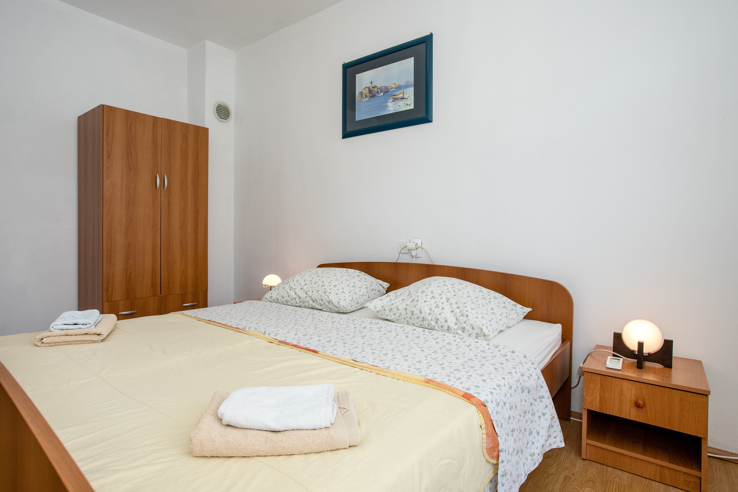 Two bedroom apartment with balcony Palit, Rab  A-b