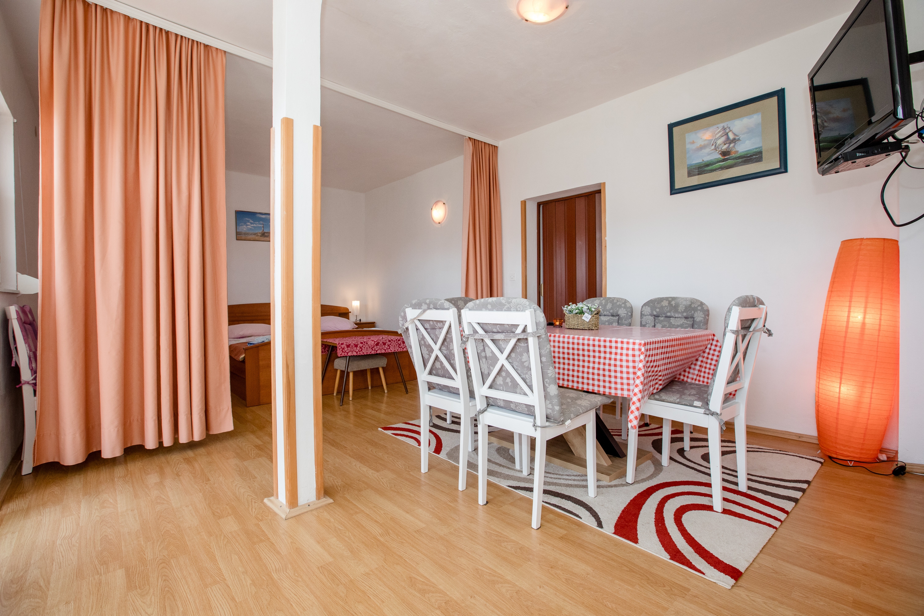 Two bedroom apartment with balcony Palit, Rab  A-b