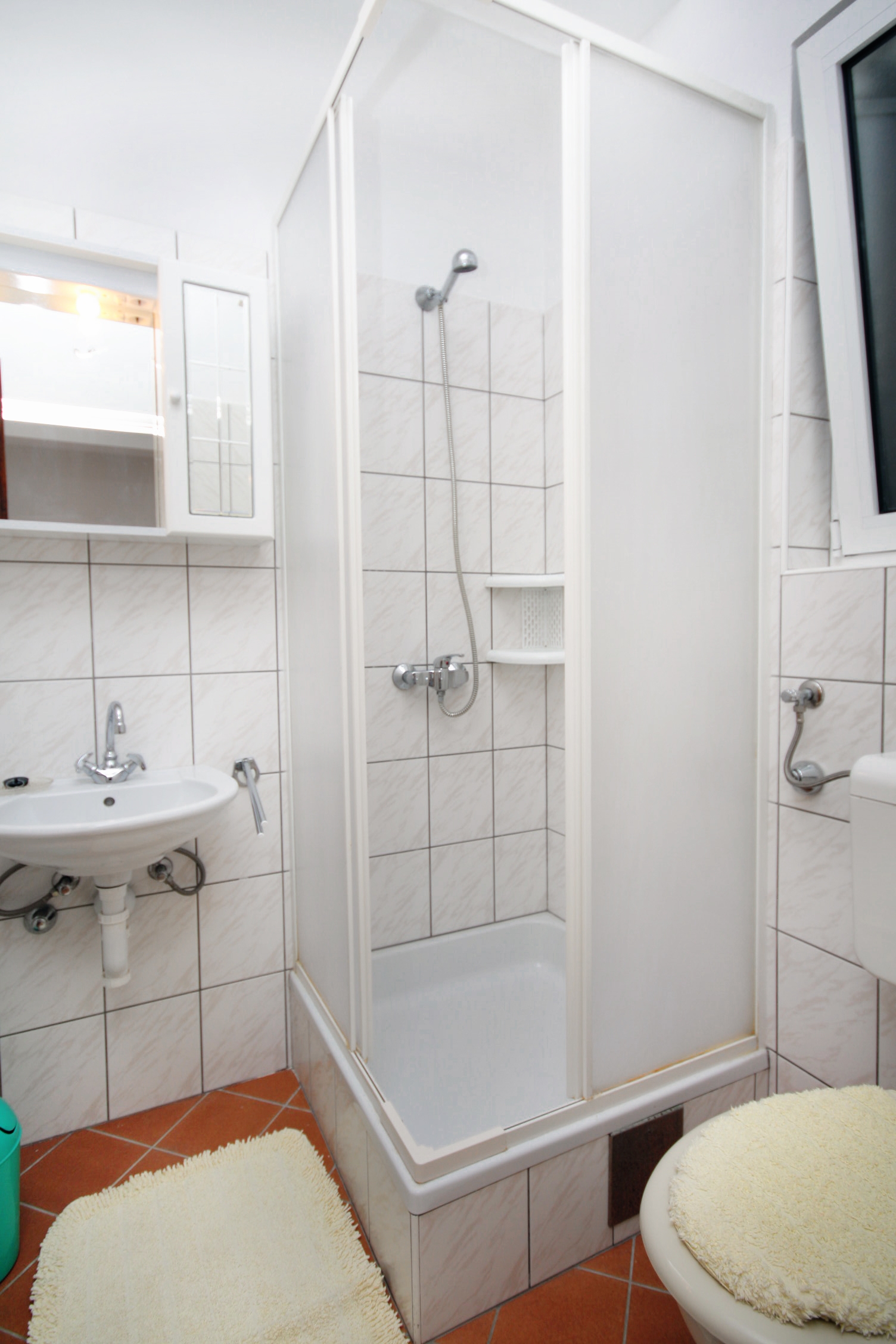 Top Rab Barbat Top Rab Barbat