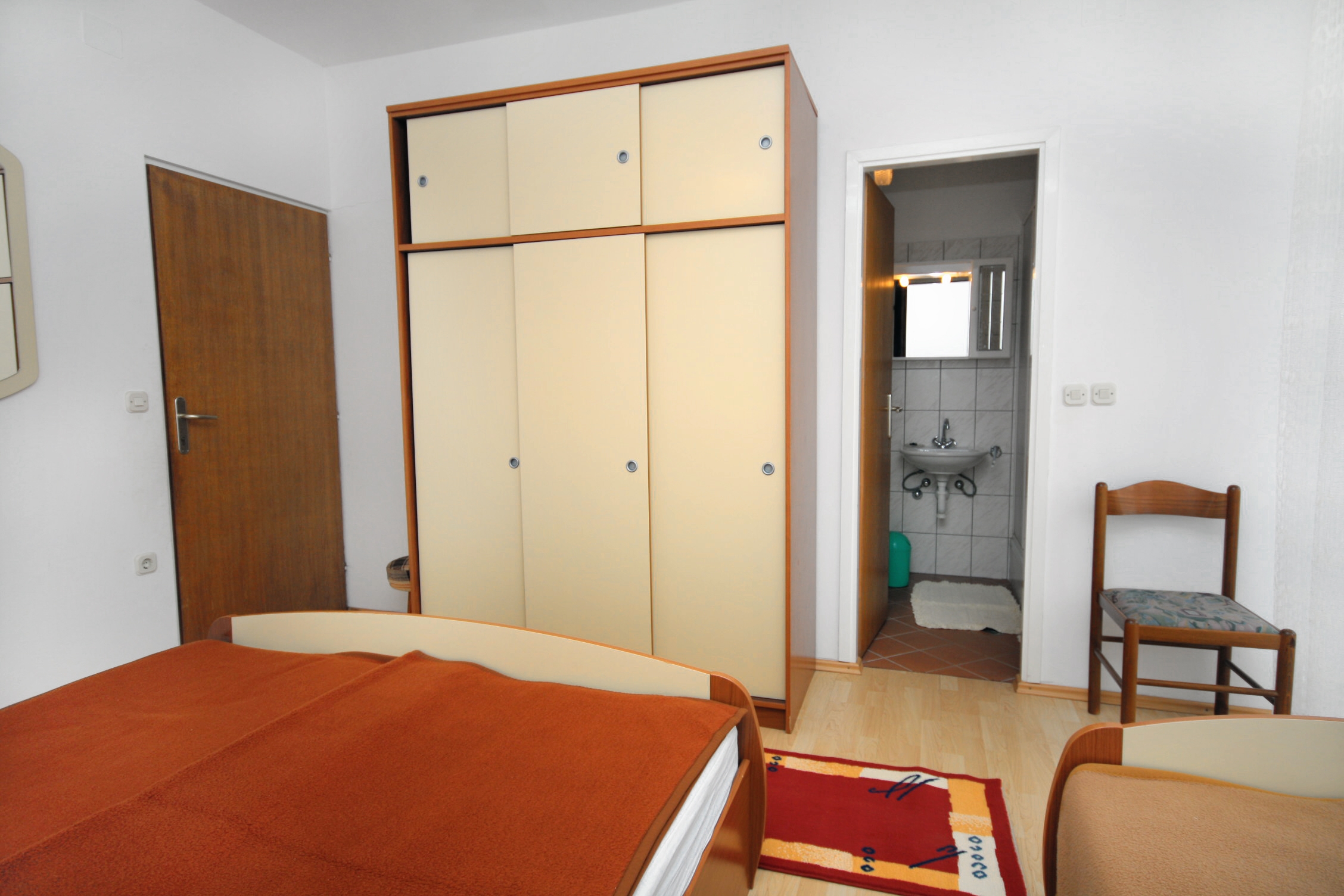 Top Rab Barbat Top Rab Barbat