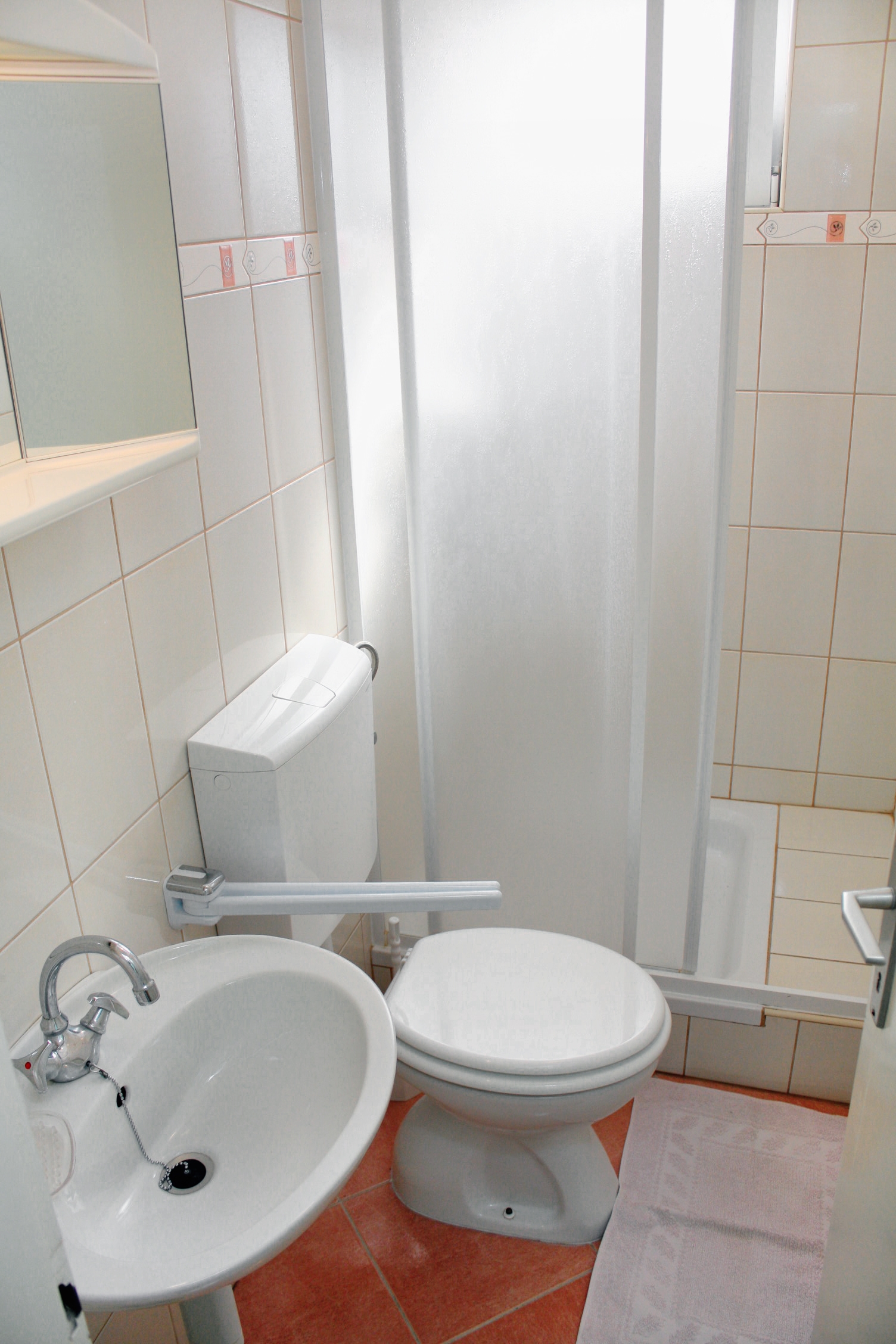 Top Rab Barbat Top Rab Barbat