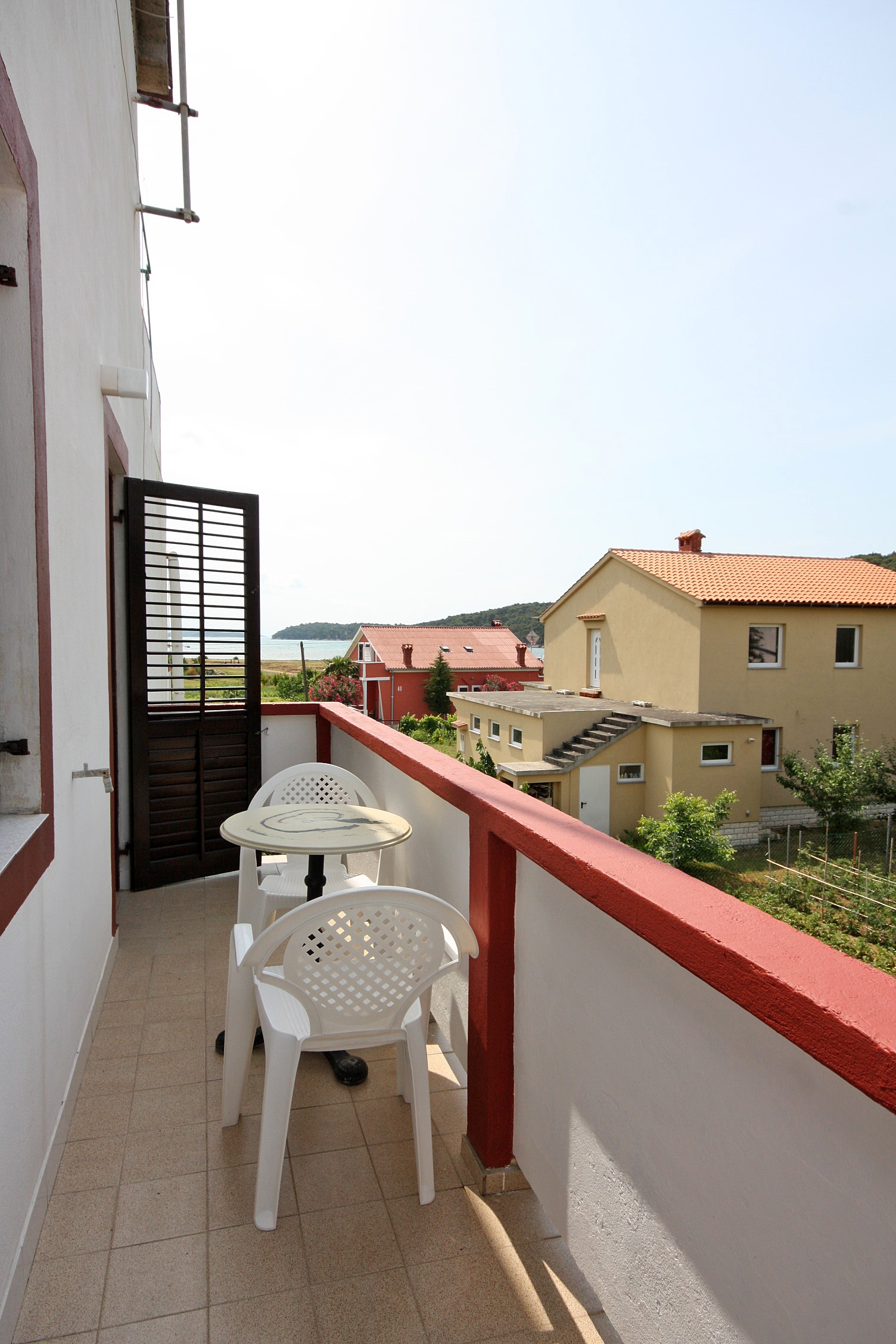 One bedroom apartment with terrace and sea view Kampor, Rab  A-b