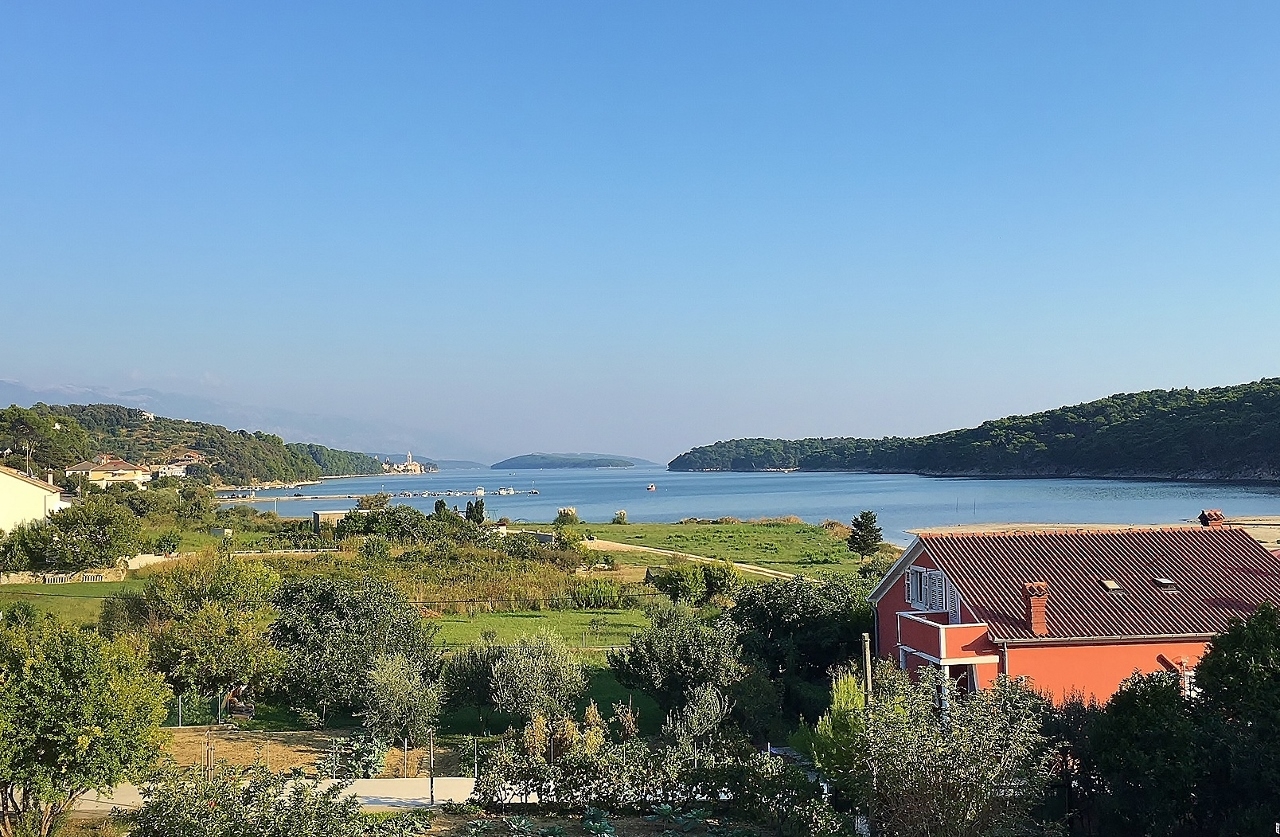 One bedroom apartment with terrace and sea view Kampor, Rab  A-b