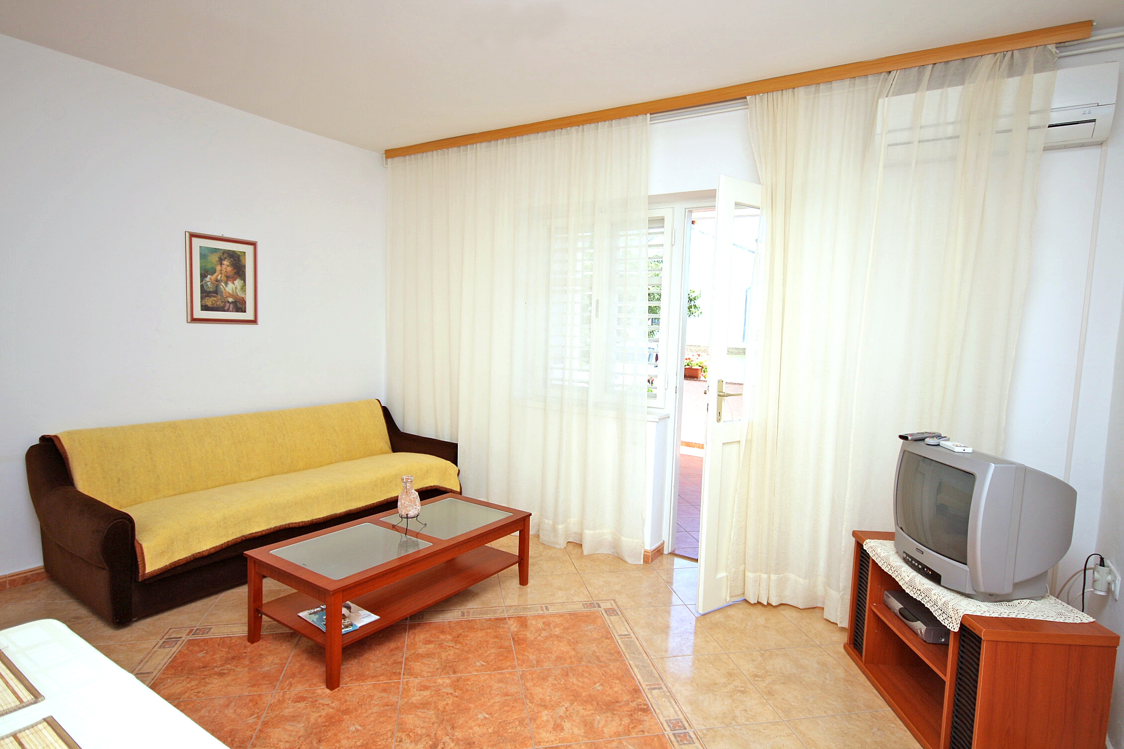 One bedroom apartment with terrace Banjol, Rab (A-5007-a) One bedroom apartment with terrace Banjol, Rab (A-5007-a)