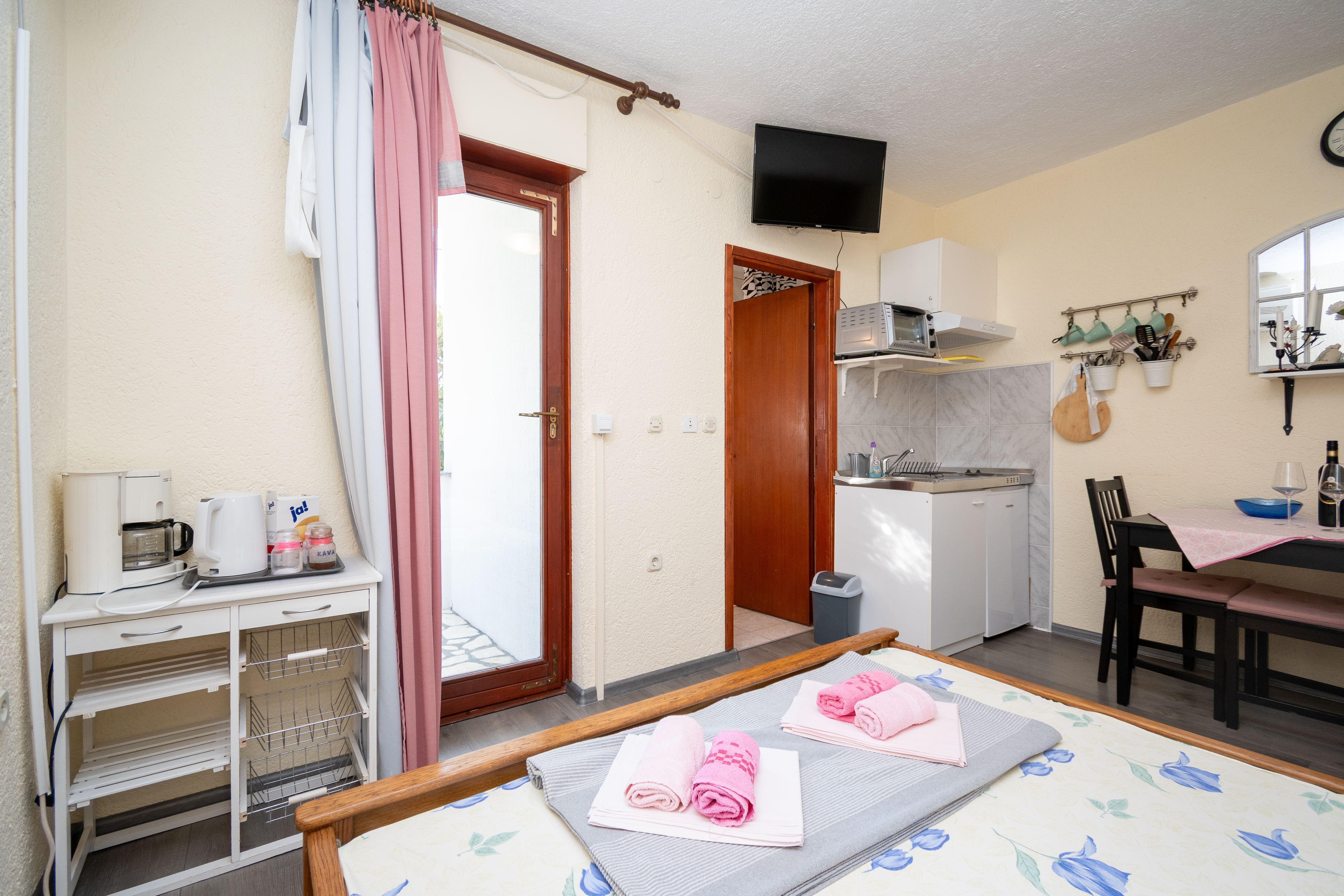 Top Rab Kampor Top Rab Kampor