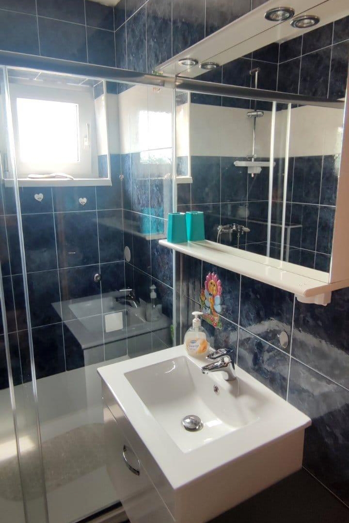 Top Rab Lopar Top Rab Lopar