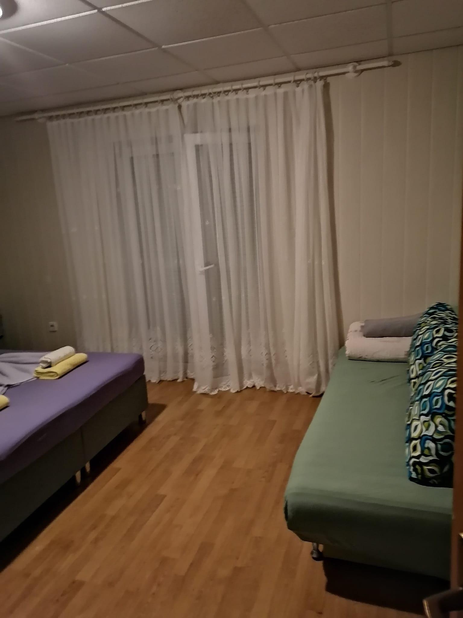 Top Rab Lopar Top Rab Lopar