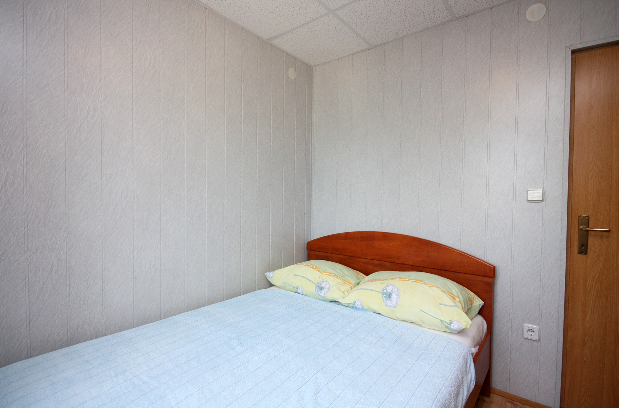 Top Rab Lopar Top Rab Lopar