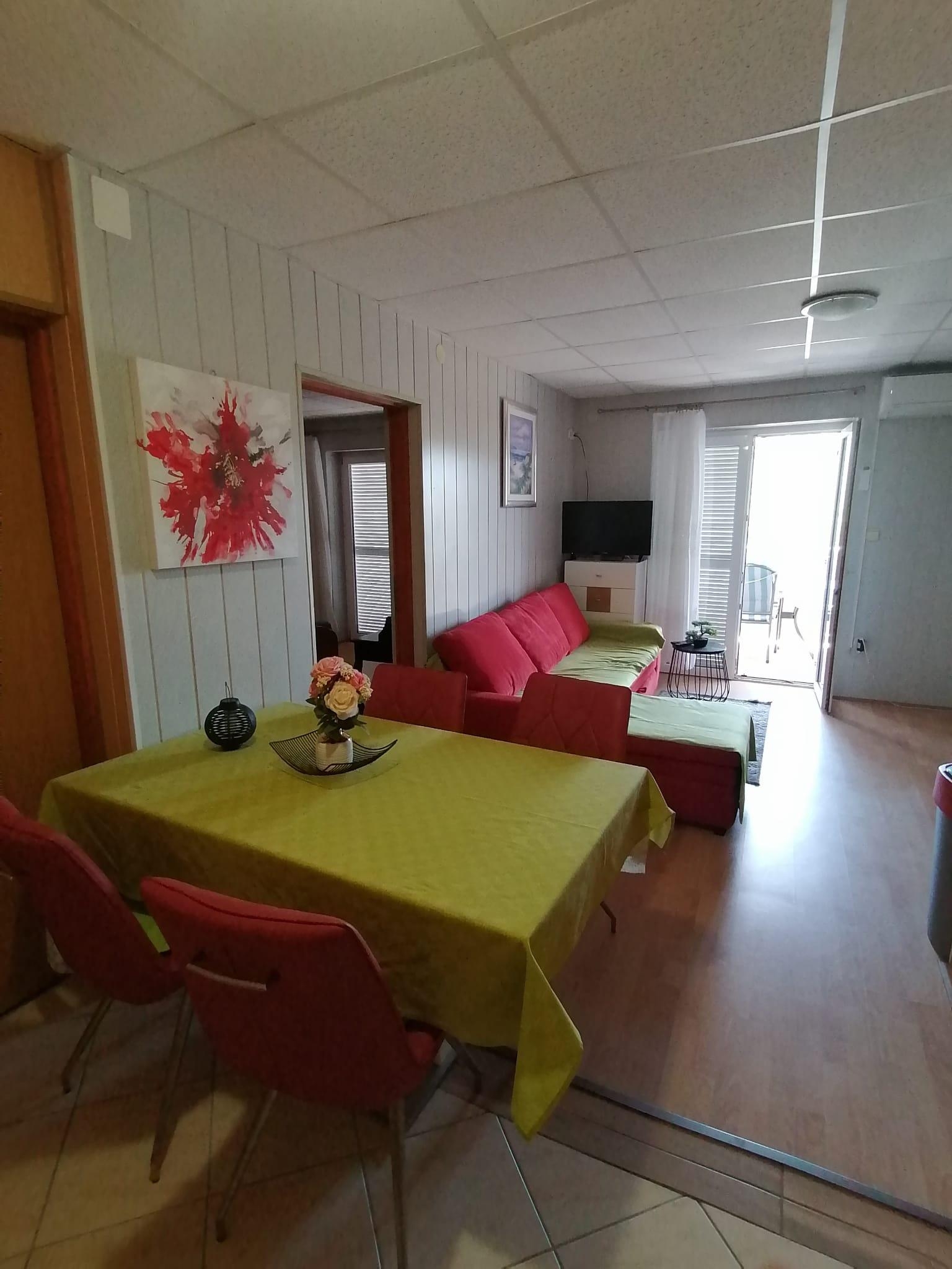 Top Rab Lopar Top Rab Lopar