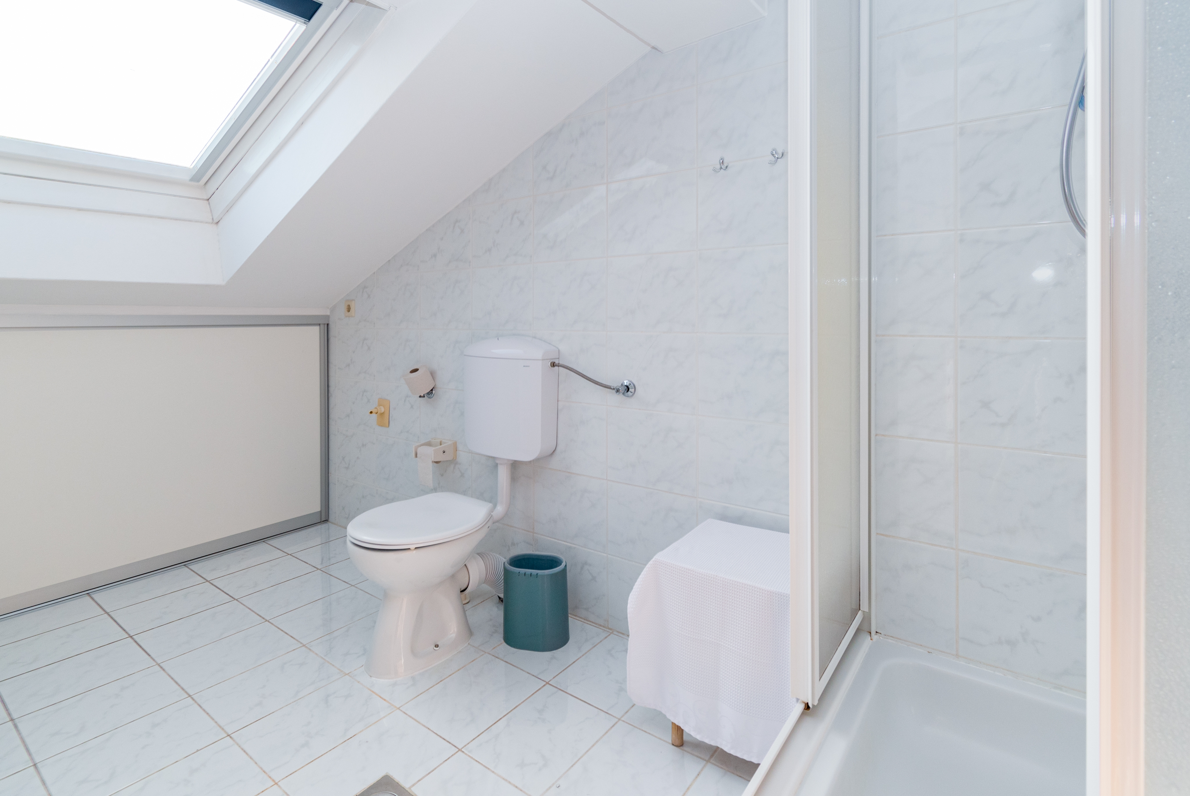 Two bedroom apartment with terrace and sea view Banjol, Rab  A-d