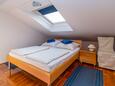 Ložnice 2 Banjol, Ložnice 2 v ubytování typu apartment, s klimatizací a WiFi.