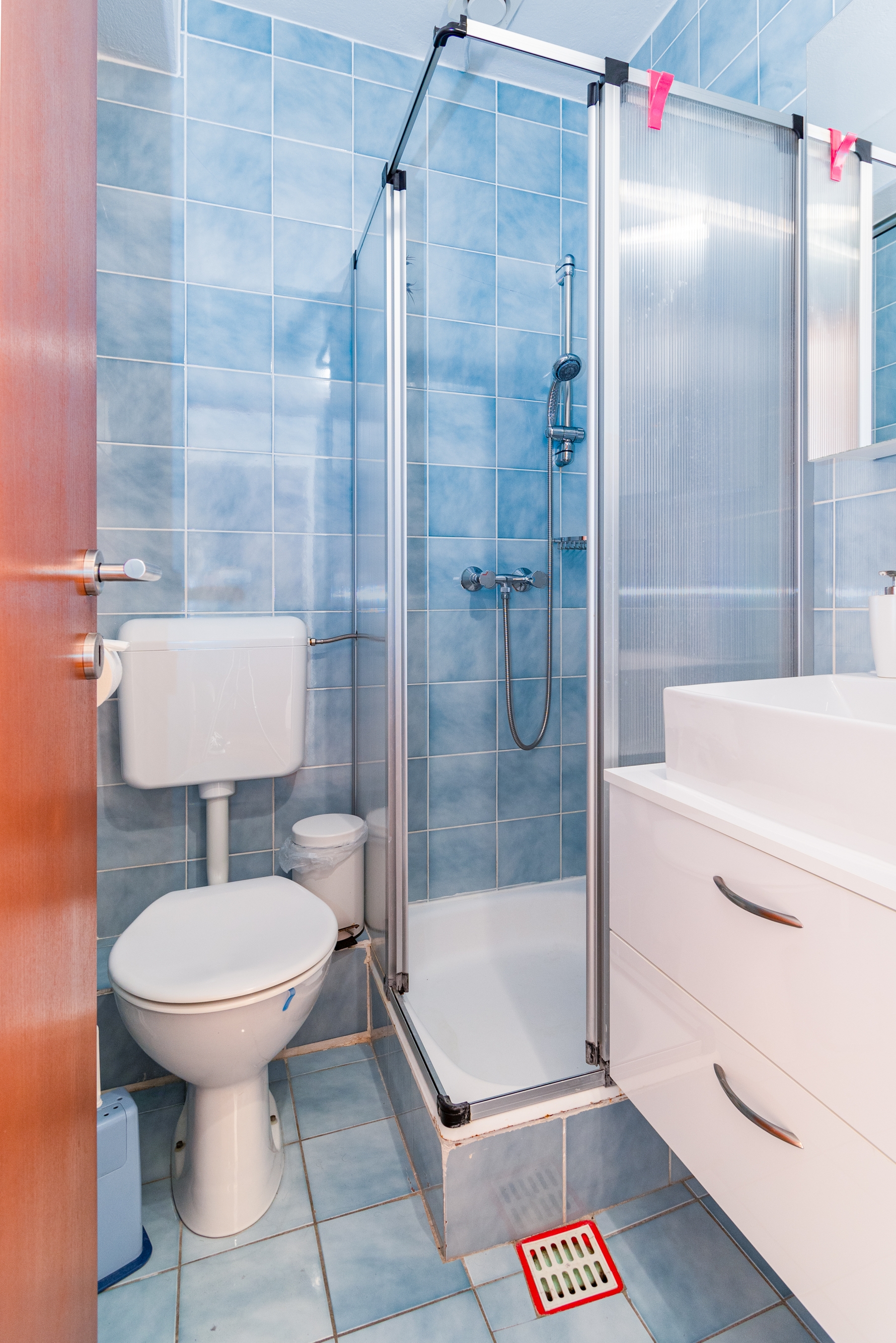 One bedroom apartment with terrace and sea view Banjol, Rab  A-e