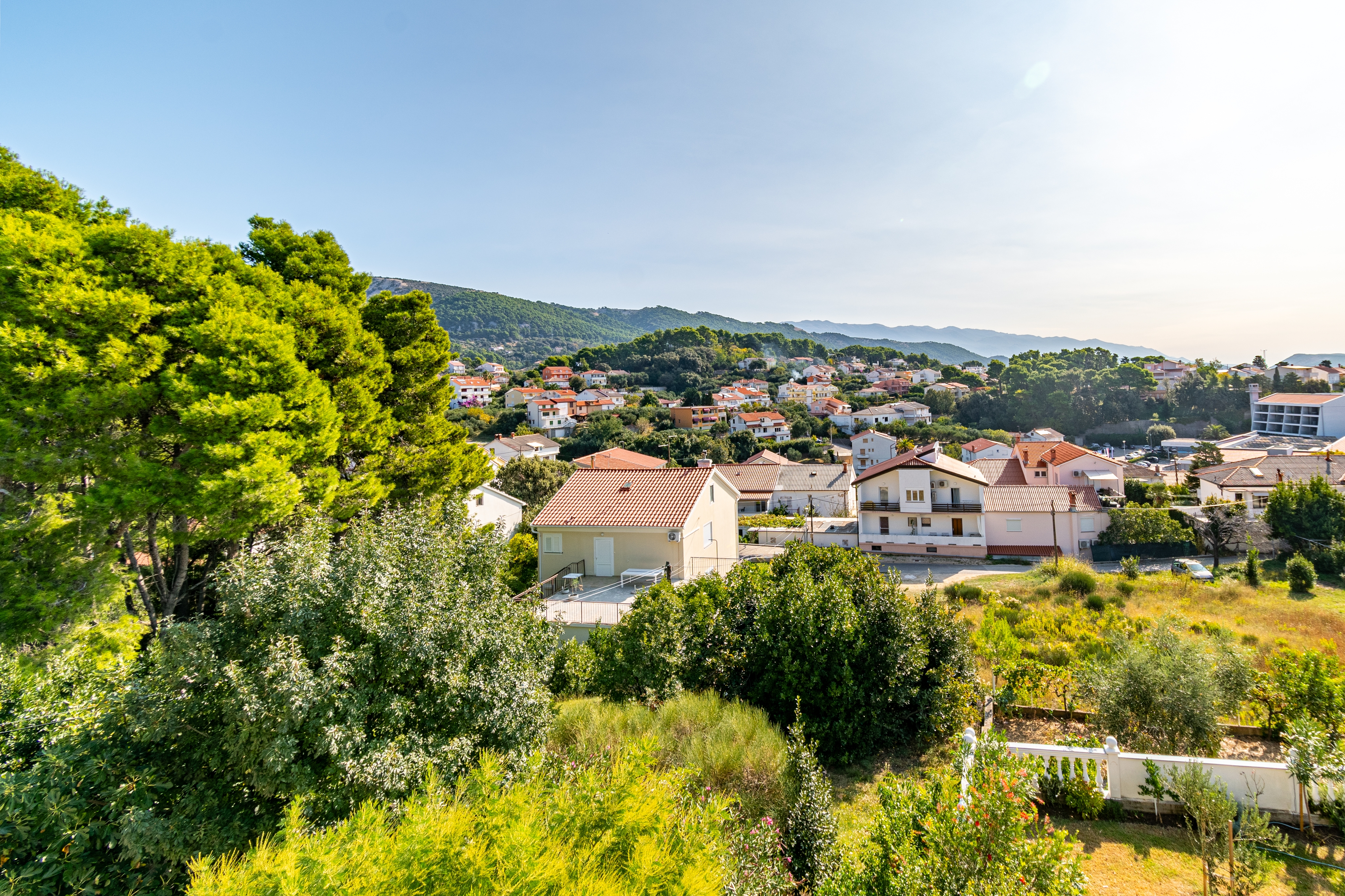Studio flat with balcony and sea view Banjol, Rab  AS-a