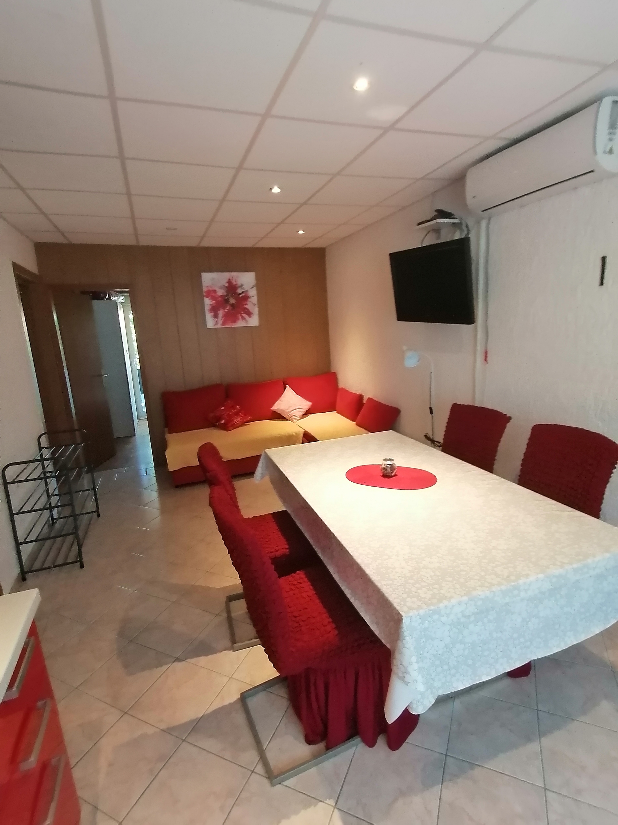 Two bedroom apartment with terrace Lopar, Rab  A-a