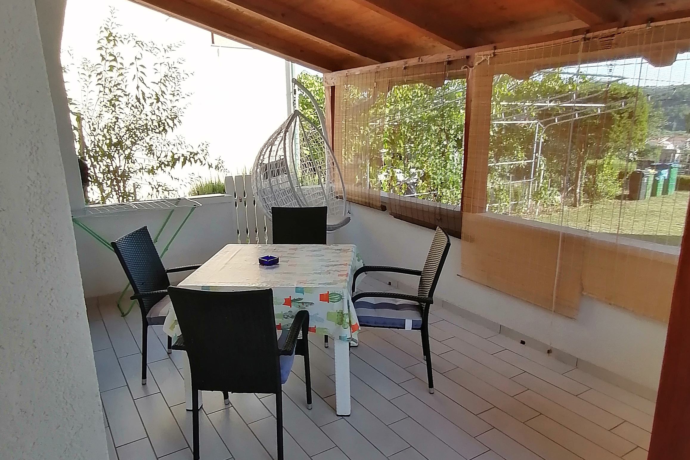 Dvosobni apartman s terasom Lopar, Rab  A-a