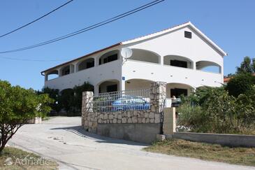 Lopar, Rab, Propiedad 5024 - Apartamentos with sandy beach.