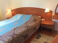 Dormitorio Barbat, Dormitorio in the apartment, (pet friendly) y WiFi.