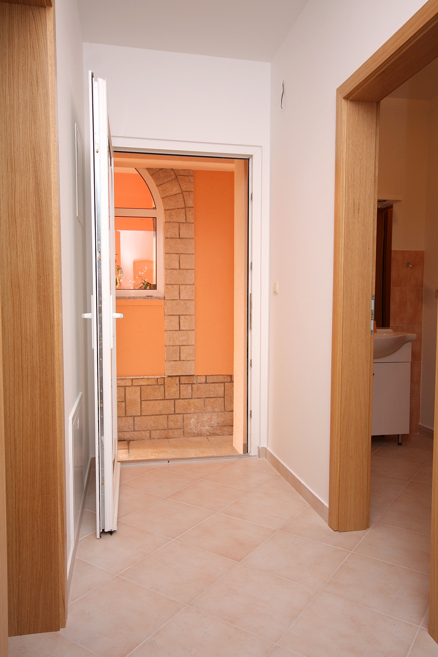 Two bedroom apartment with terrace Palit, Rab  A-a