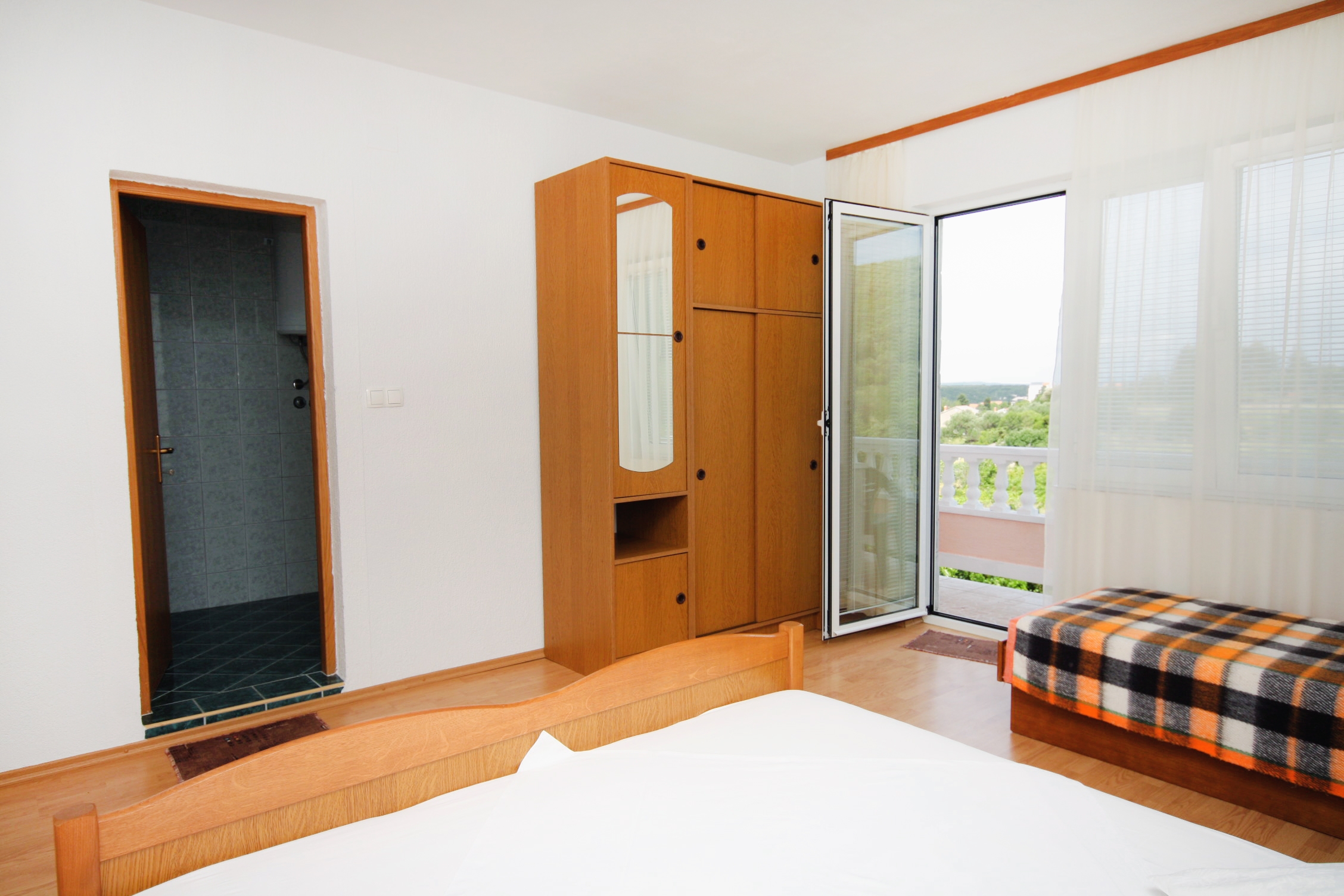 One bedroom apartment with balcony Kampor, Rab  A-b