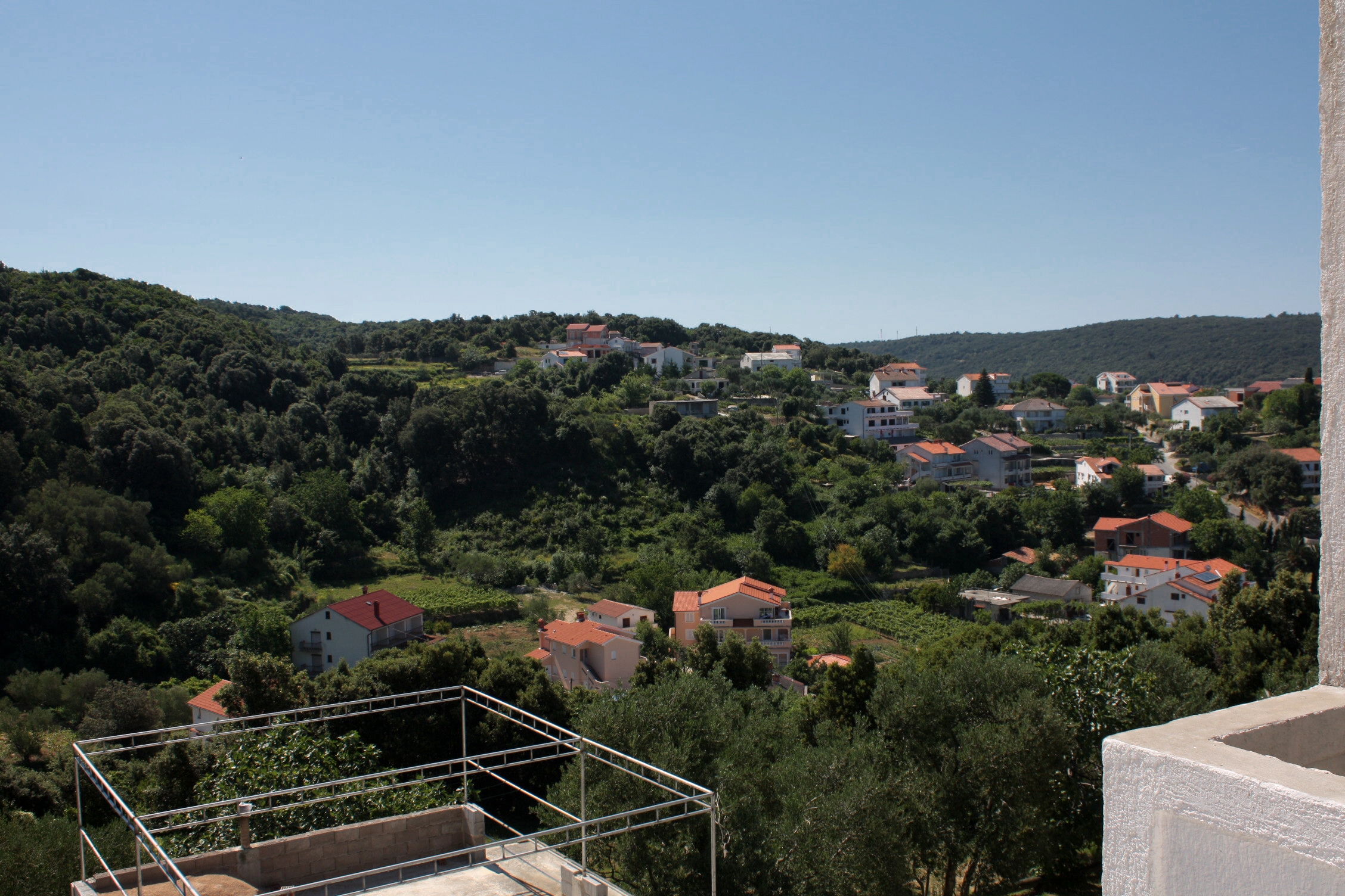 Three bedroom apartment with terrace and sea view Kampor, Rab  A-a