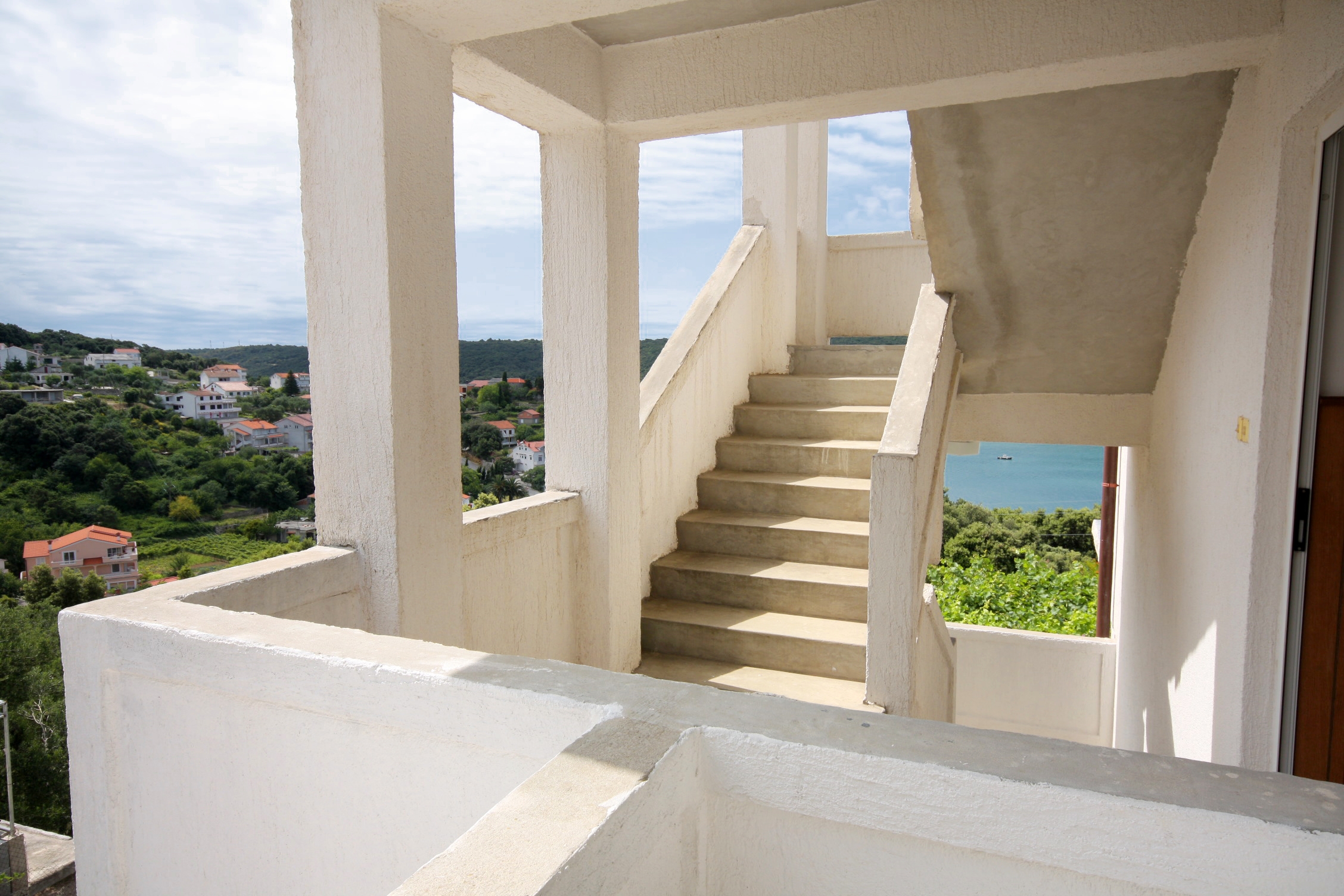 Three bedroom apartment with terrace and sea view Kampor, Rab  A-a