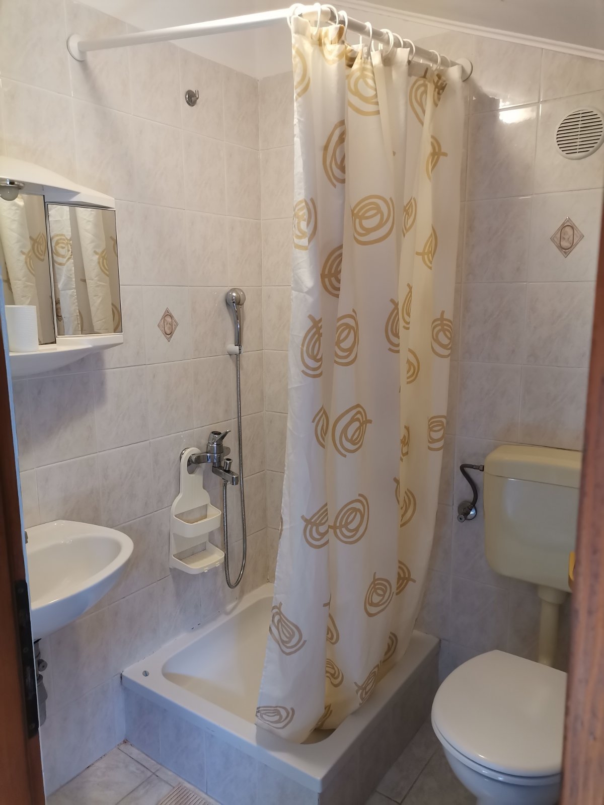 Two bedroom apartment with terrace and sea view Kampor, Rab  A-b
