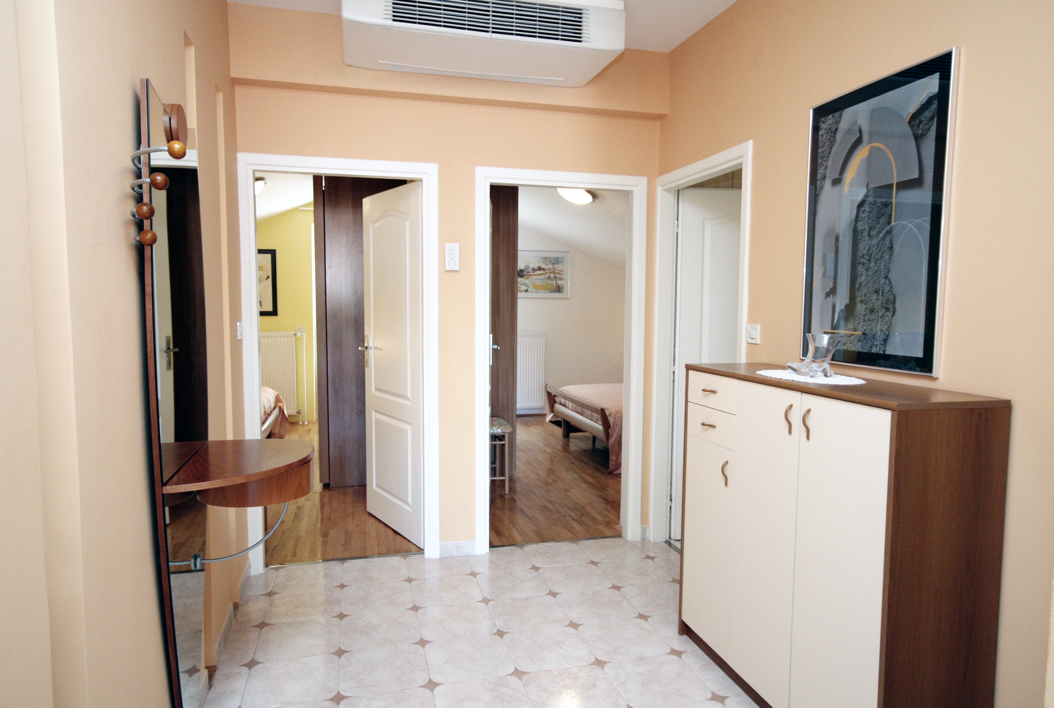 Two bedroom apartment with terrace and sea view Supetarska Draga - Donja, Rab  A-a