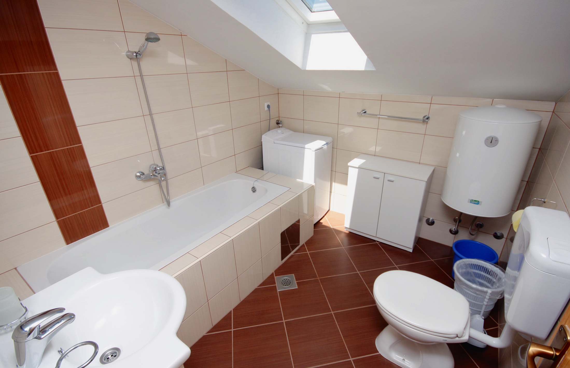 Three bedroom apartment with terrace and sea view Kampor, Rab  A-a