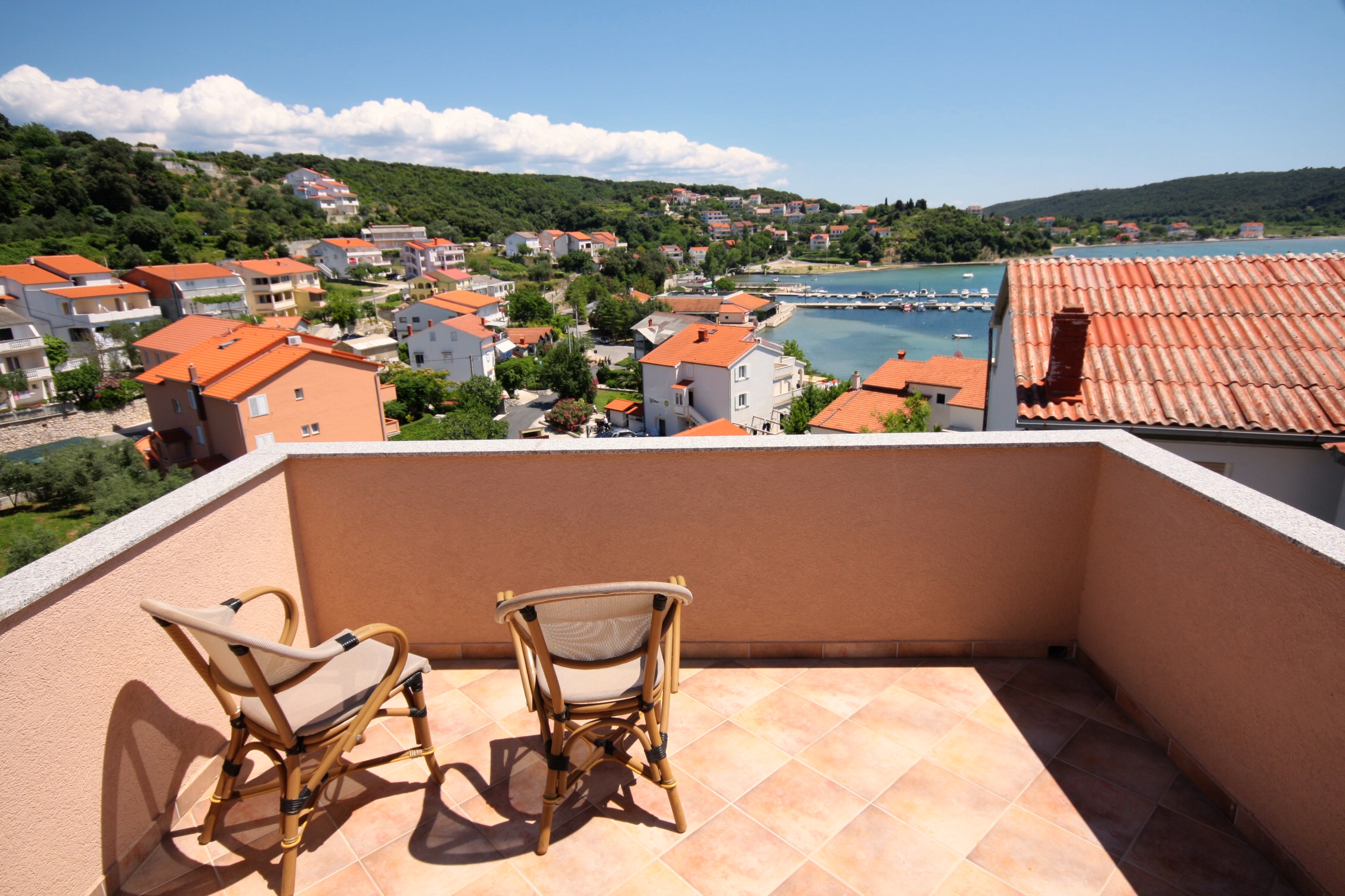 Three bedroom apartment with terrace and sea view Kampor, Rab  A-a