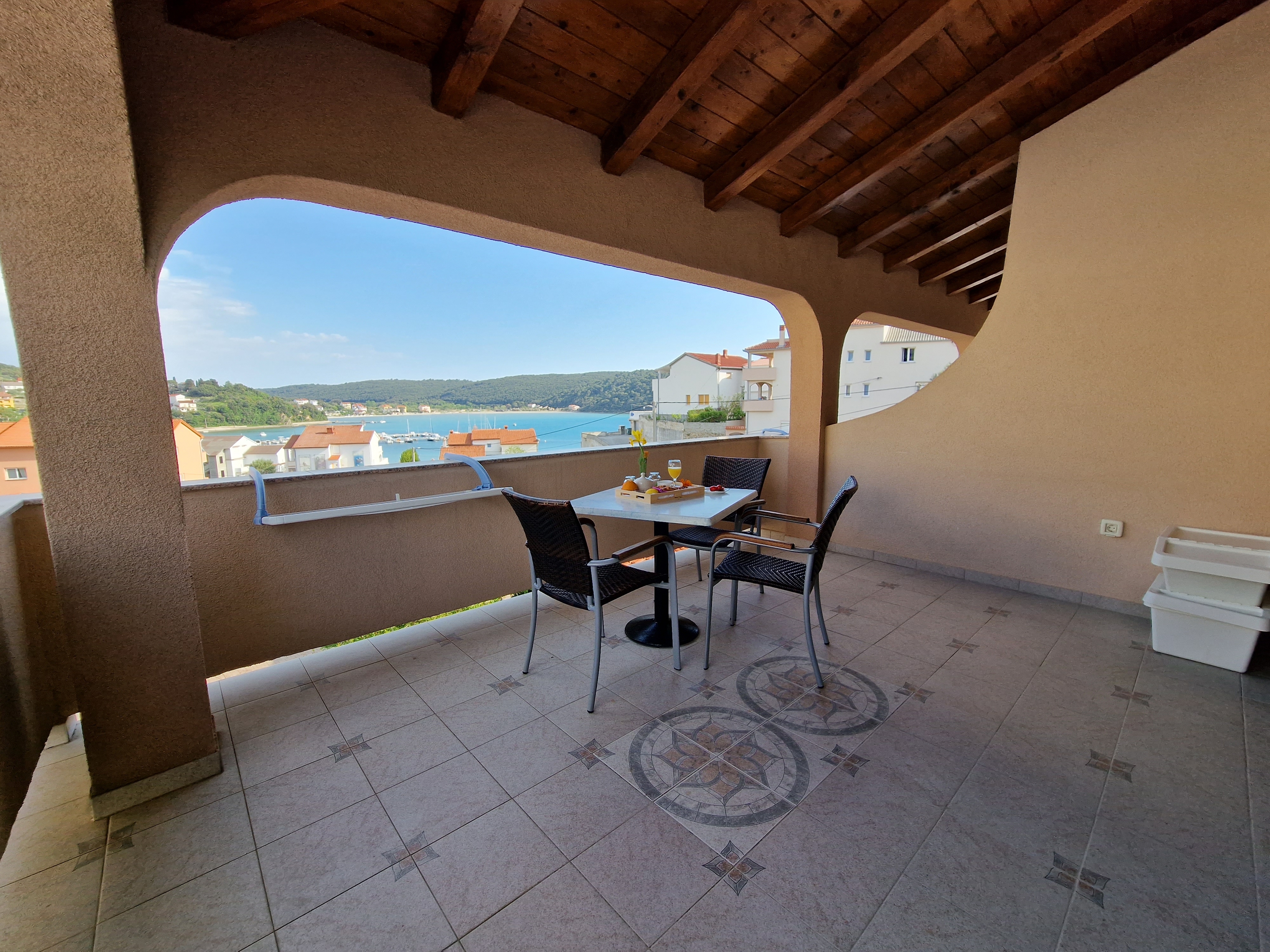 Top Rab Kampor Top Rab Kampor