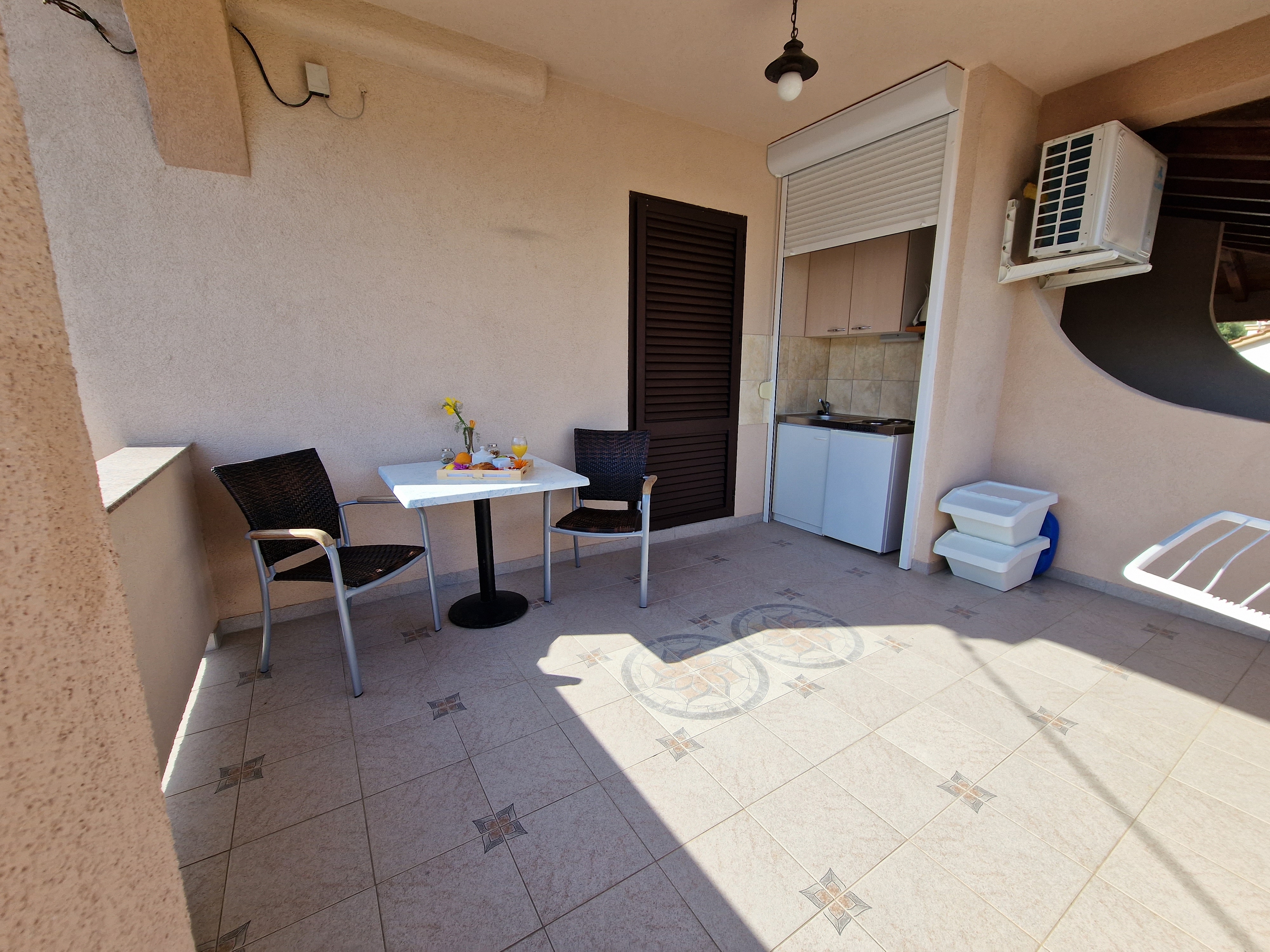 Studio flat with terrace and sea view Kampor, Rab  AS-c