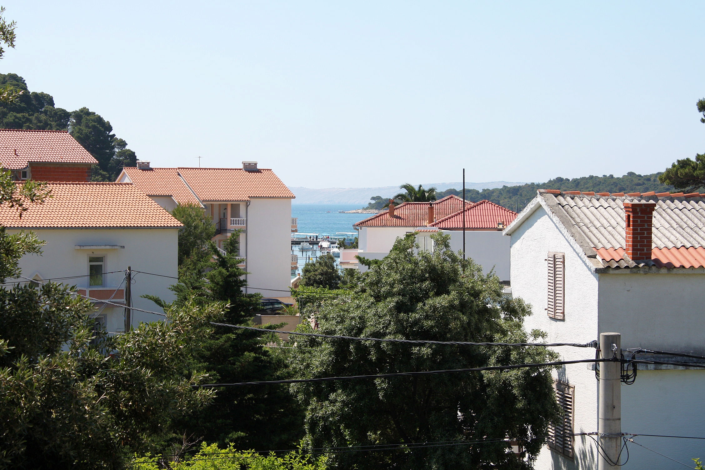 One bedroom apartment with terrace and sea view Palit, Rab  A-a