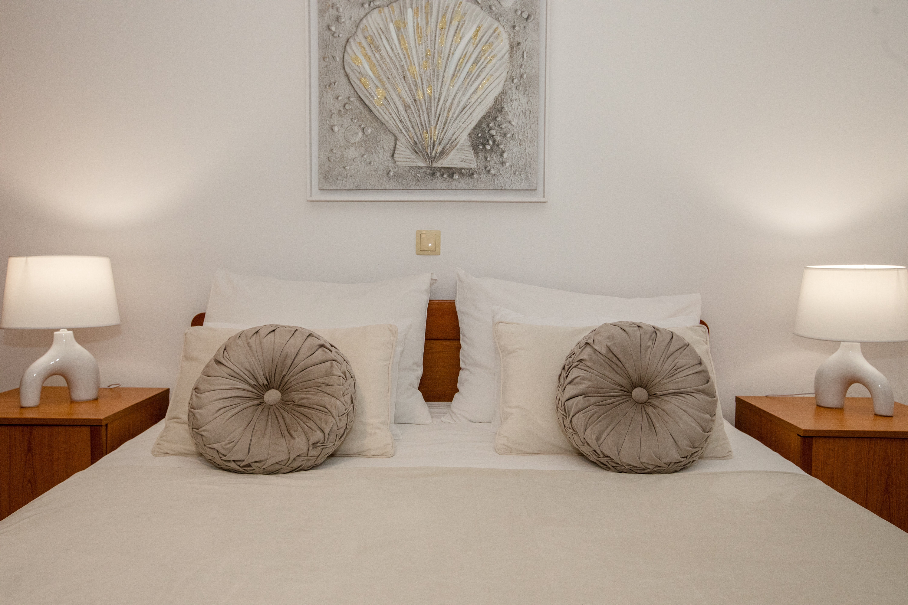Two bedroom apartment with terrace Banjol, Rab  A-a