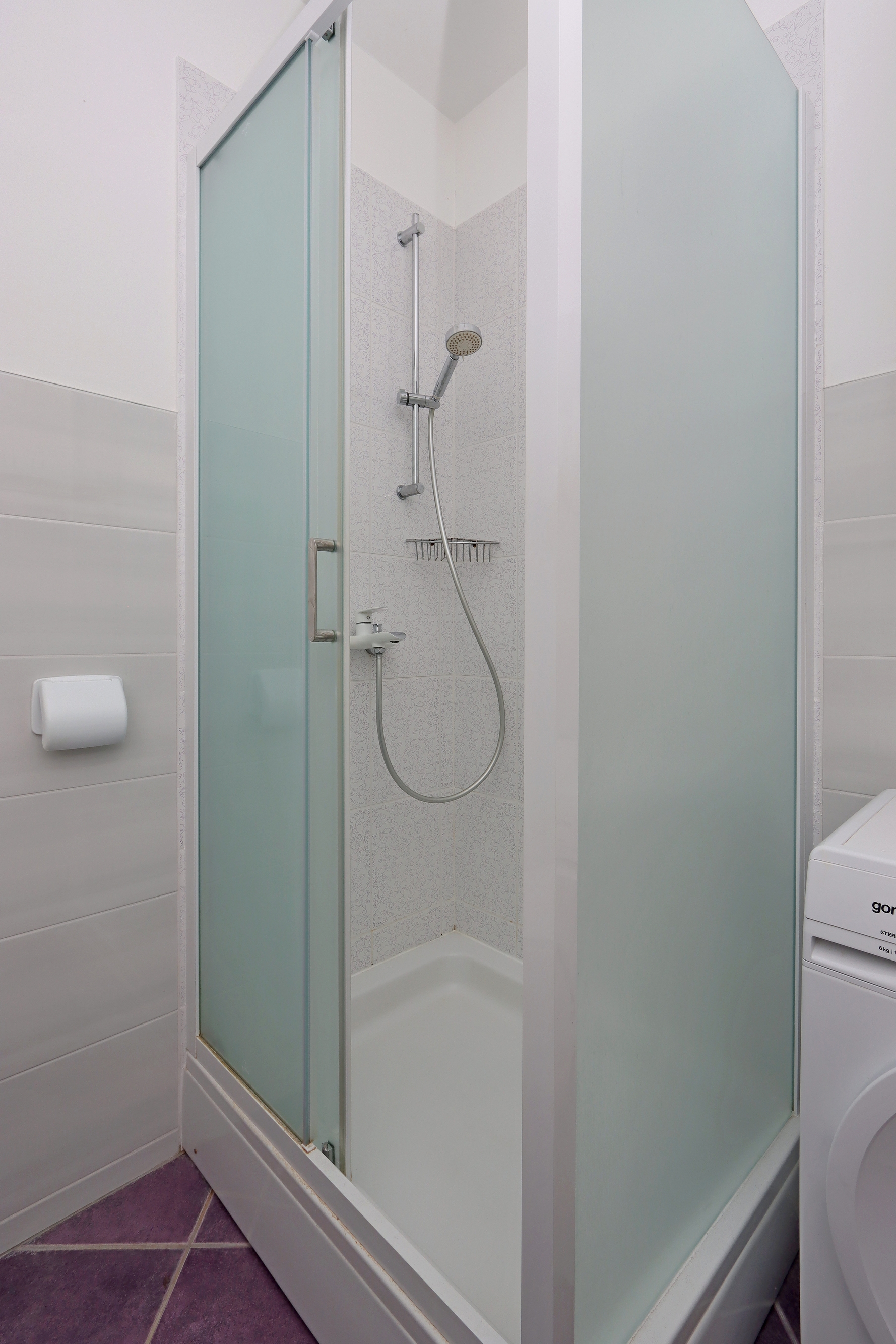 Four bedroom apartment near beach Supetarska Draga - Donja, Rab  A-a