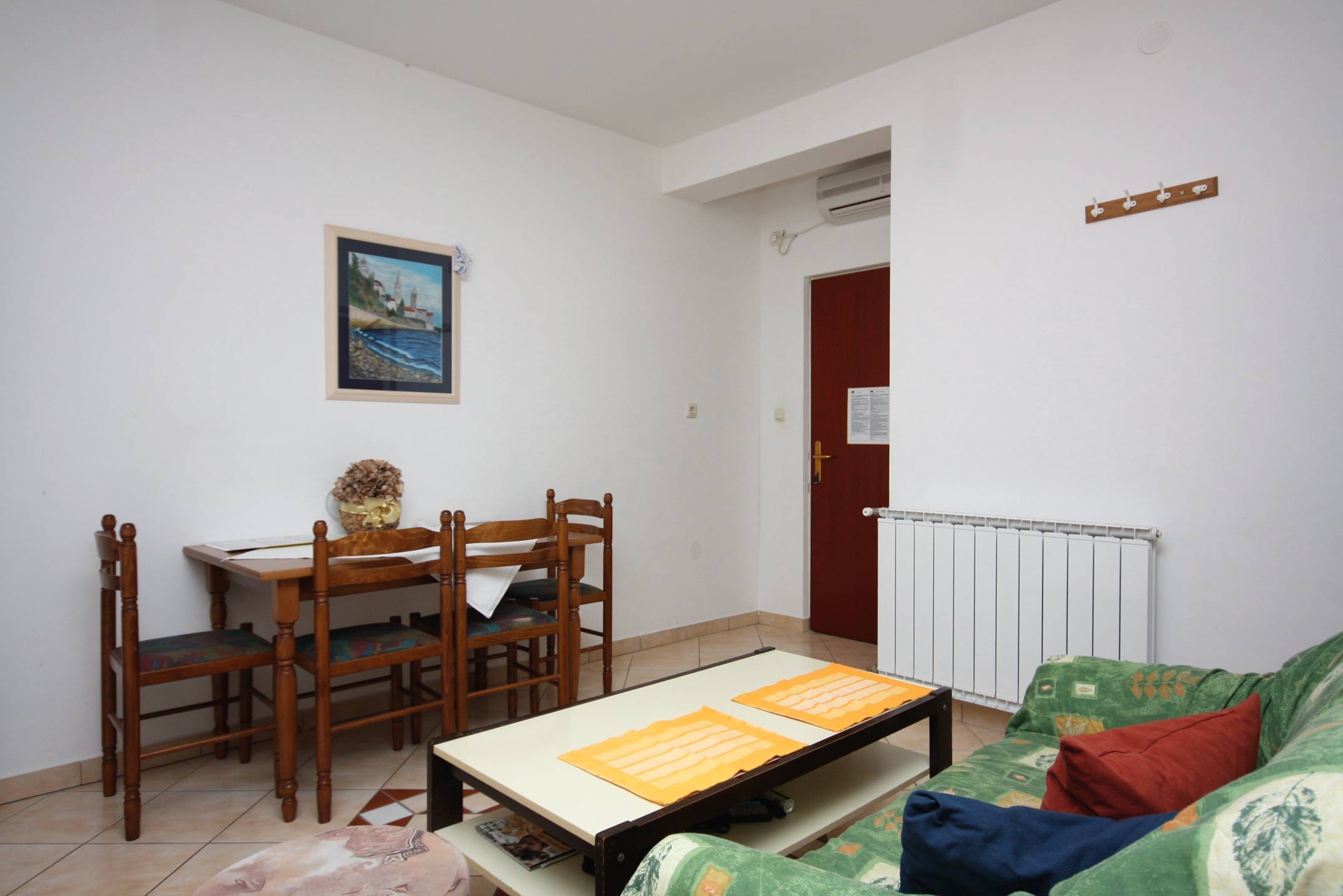 Two bedroom apartment with balcony Palit, Rab (A-5044-a) Two bedroom apartment with balcony Palit, Rab (A-5044-a)