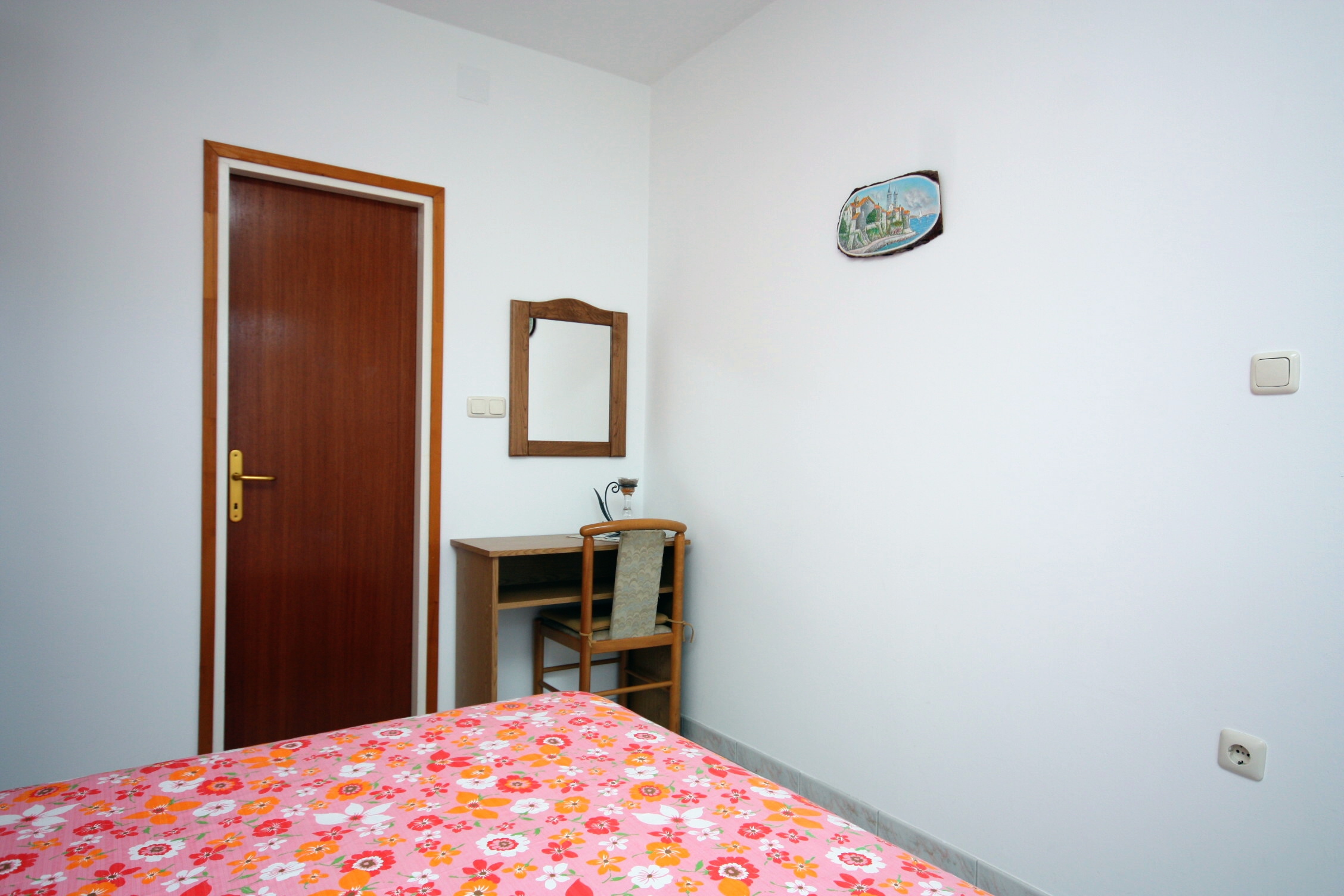 Room with balcony Palit, Rab (S-5044-b) Room with balcony Palit, Rab (S-5044-b)